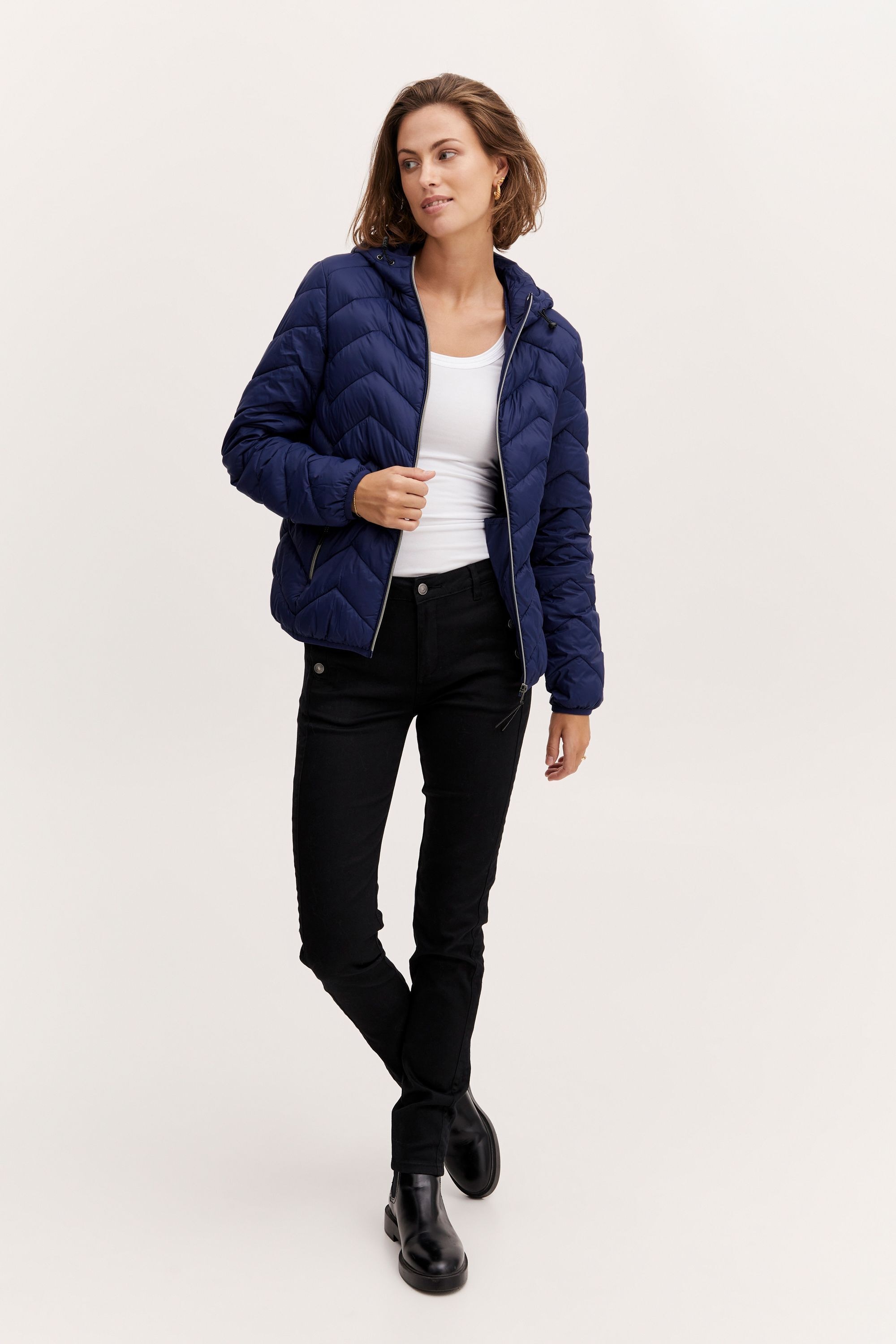 fransa Steppjacke »Steppjacke FRPadma«, mit Kapuze