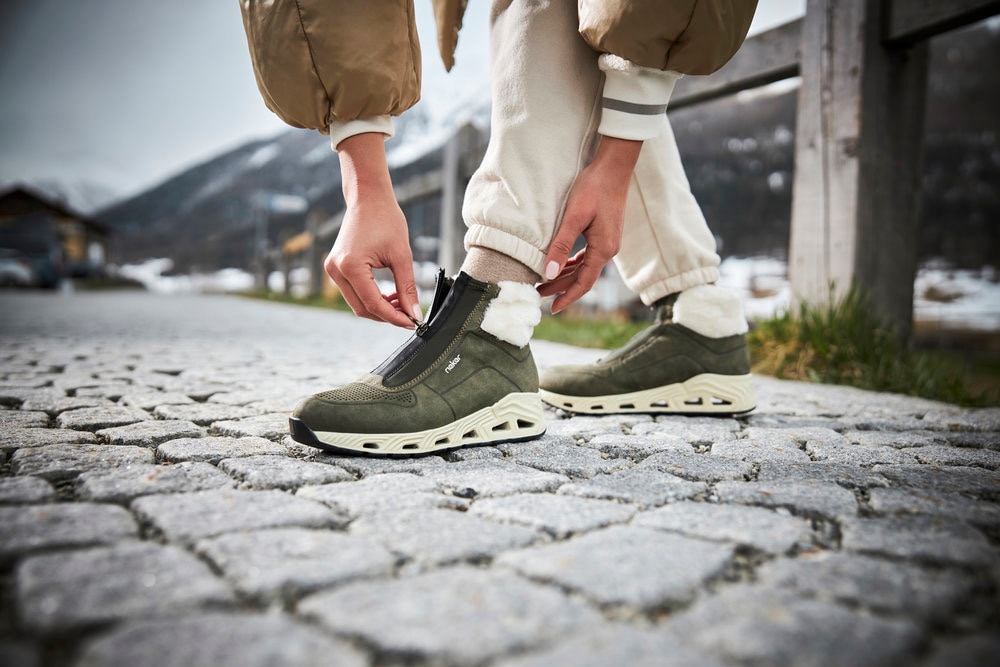 Rieker Sneaker, Freizeitschuh, Schlupfboots mit Vorder-Reißverschluss