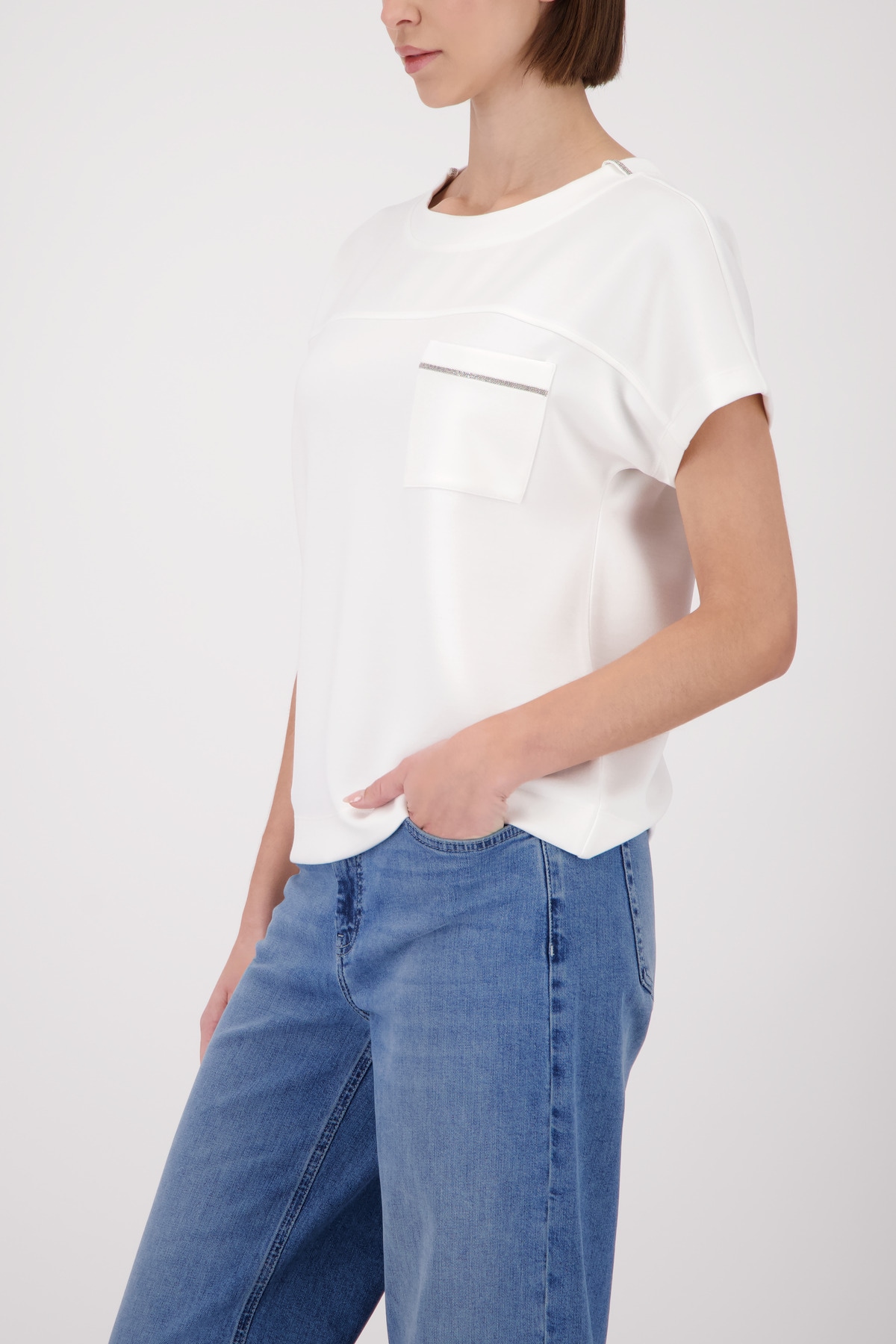 Monari Sweatshirt »Sweatshirt Basic Kette«, funkelnde Schmuck-Details, Rundhalsausschnitt, bequeme Passform

