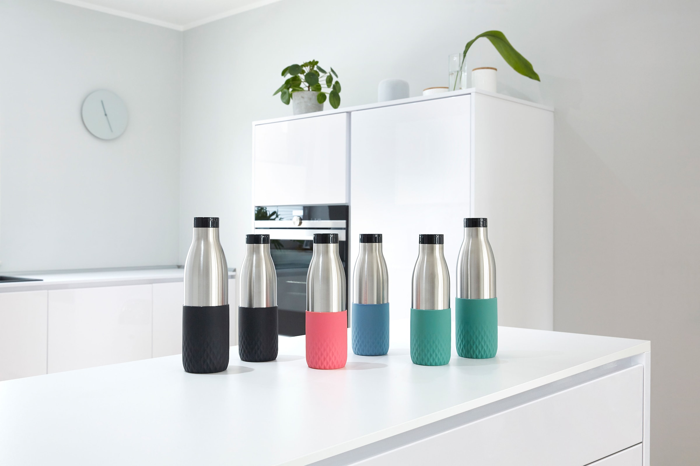 Emsa Trinkflasche »Bludrop Sleeve«, kühl (1 tlg.), warm/24h 12h bei Edelstahl/Silikon, Quick-Press