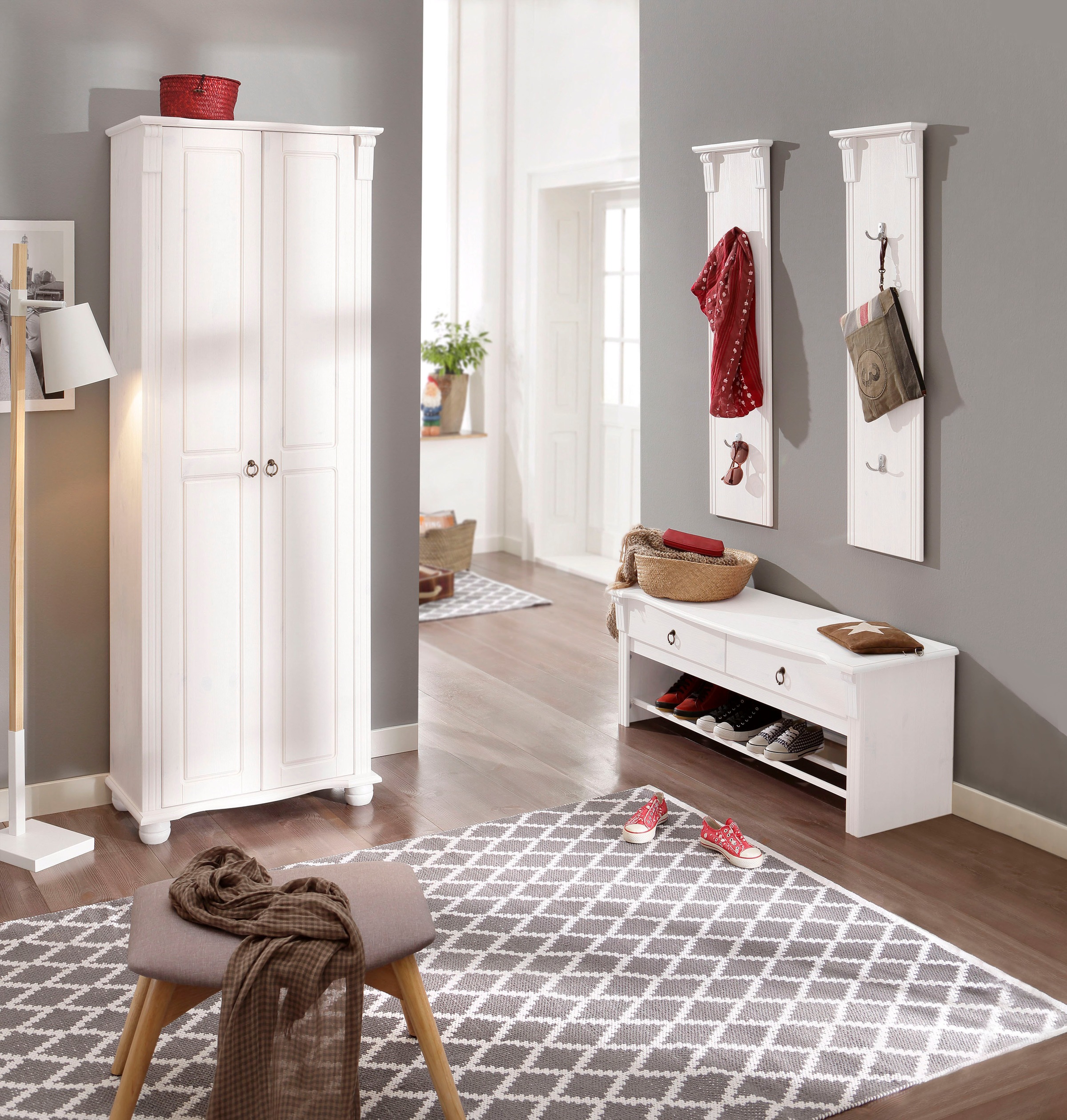 Home affaire Garderobenpaneel, als 2er-Set, Breite 40 cm je Paneel, aus massiver Kiefer