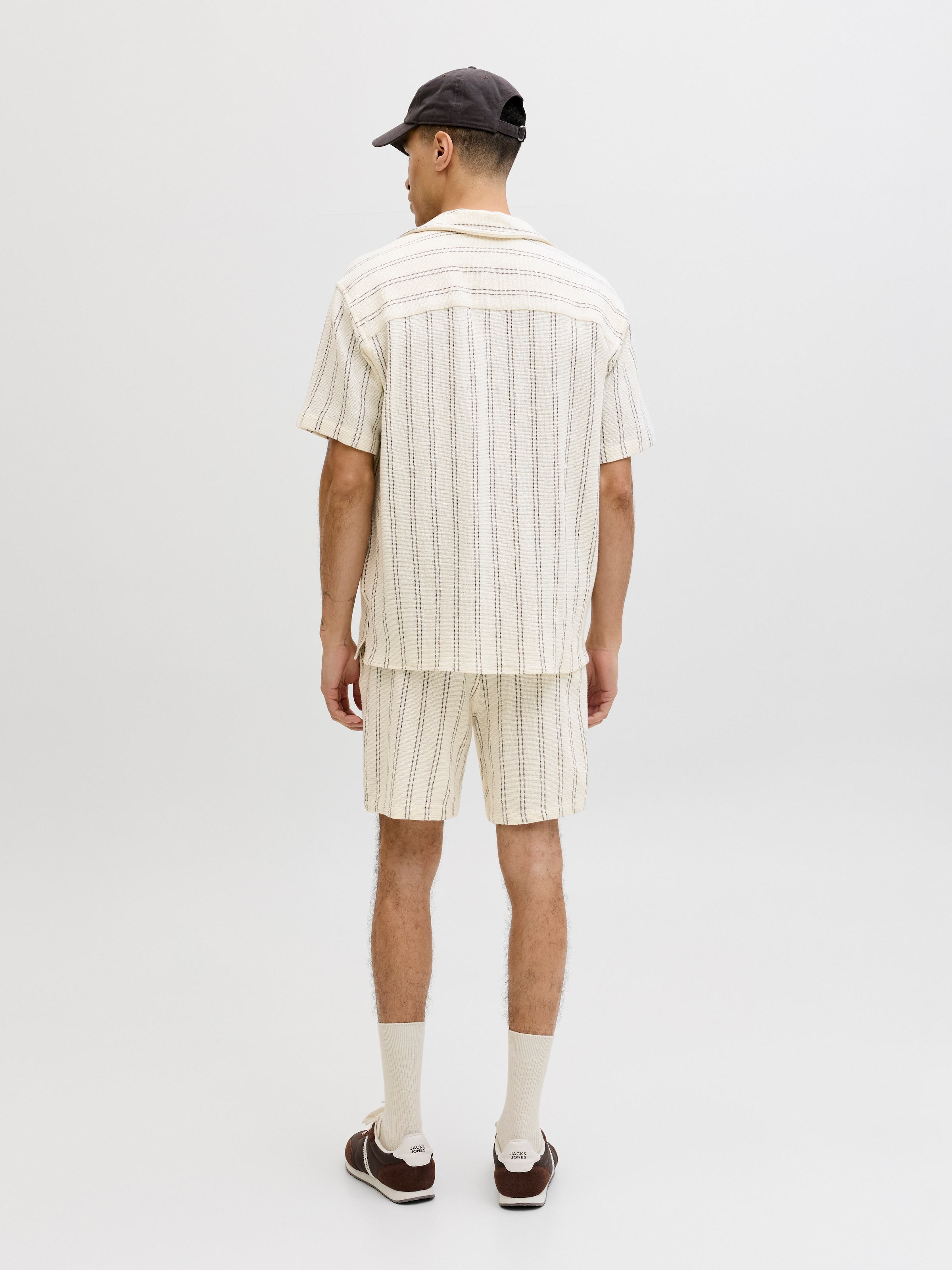 Jack & Jones Sweatshorts »JPSTJAIDEN COBA STRIPE JOG SHORT SRT SN«