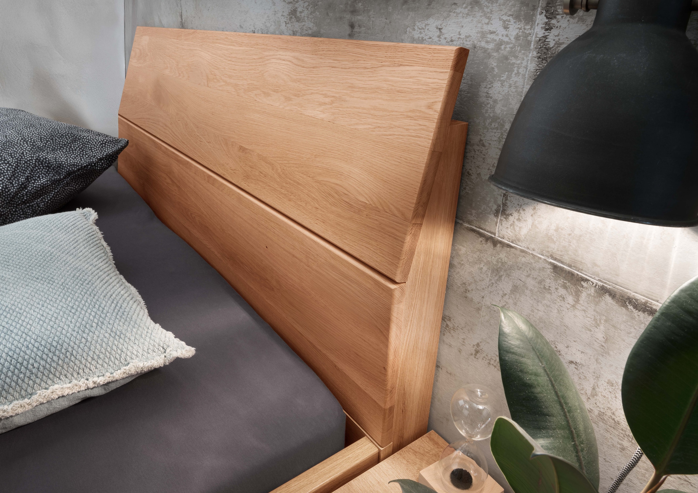 WIEMANN Holzbett »Cardiff, Bettgestell, Bettrahmen, teilmassiv Erle« Belastbarkeit 110/220 Kg, 4-fache höhenverstellbar, MADE IN GERMANY,  Kopf- und Fußteil aus Massivholz in Erle, verschiedene Größen