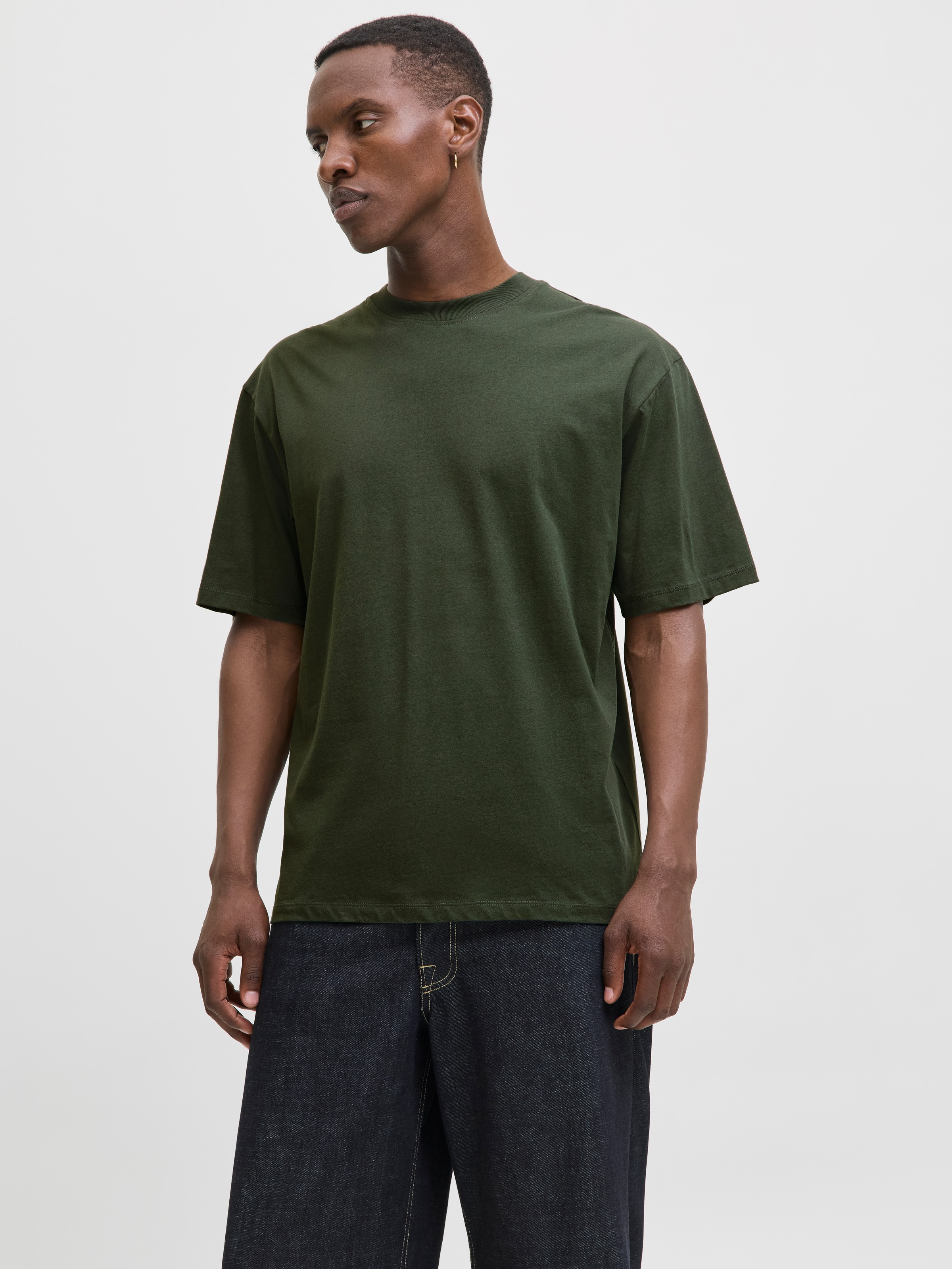 Jack & Jones Oversize-Shirt »JJEBRADLEY Oversize T-Shirt mit klassischem Rundhalsausschnitt« mit gekämmten Jersey