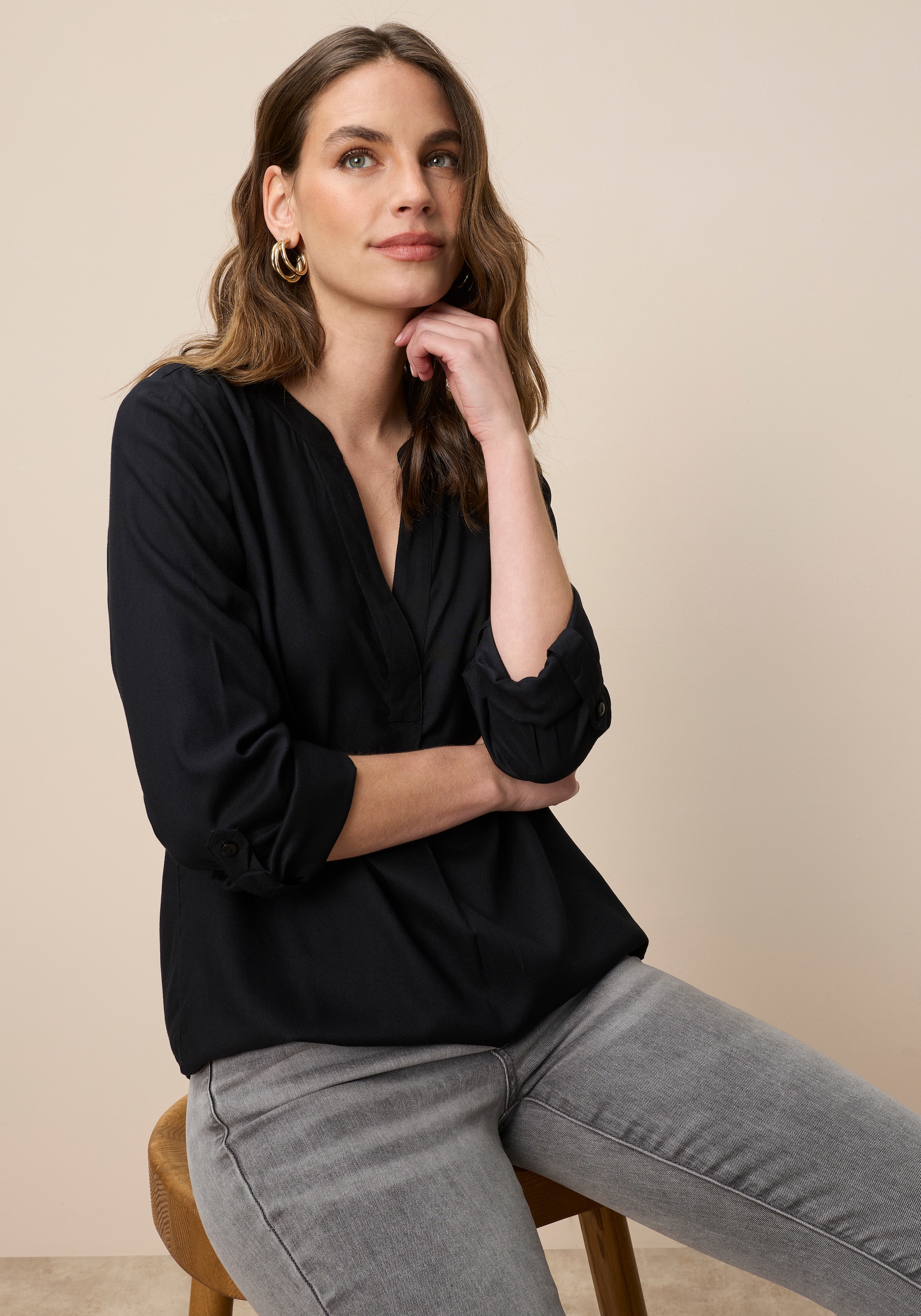 Tamaris Schlupfbluse mit Krempelärmeln und Taschen