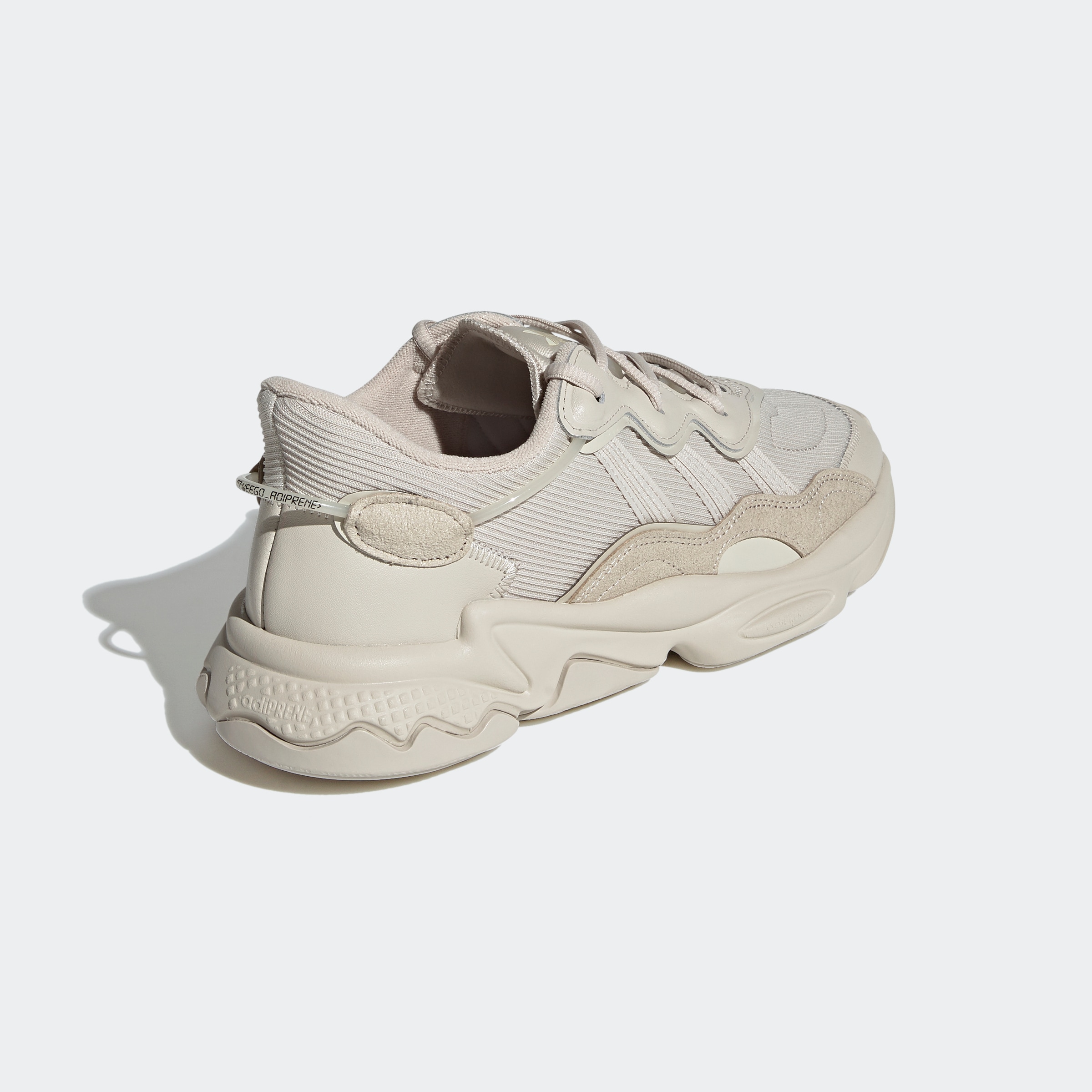 adidas Originals Sneaker »OZWEEGO«