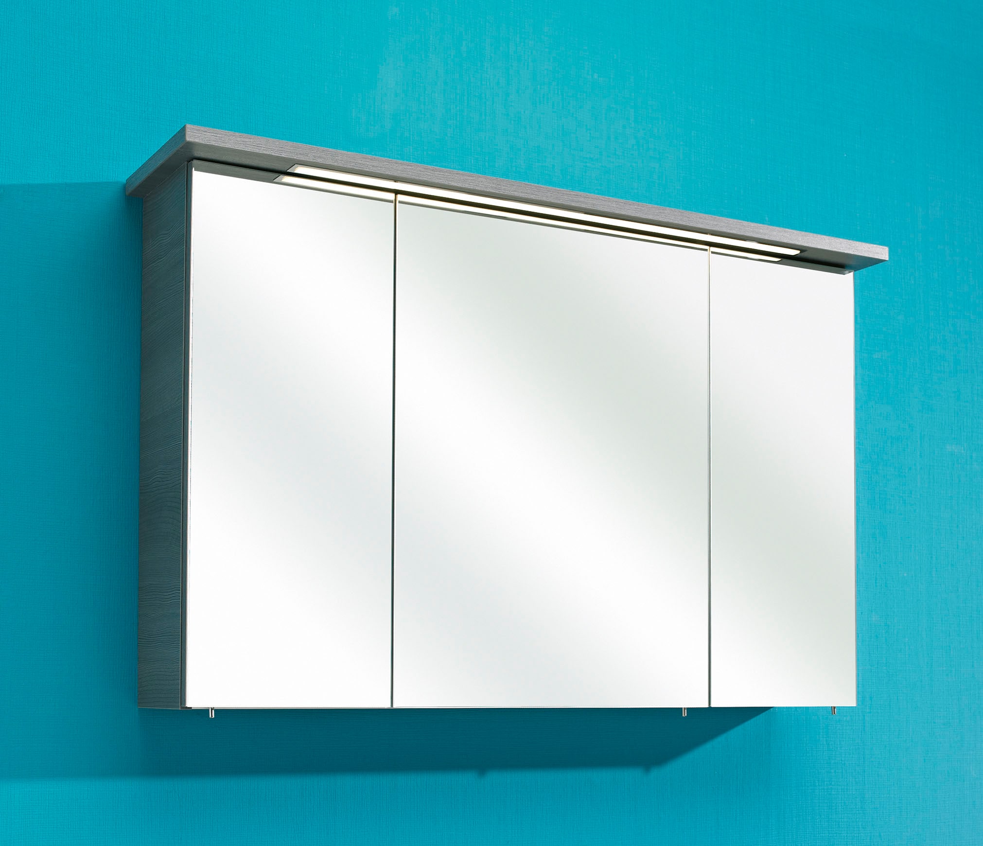Saphir Badmöbel-Set »Quickset 2-teilig, Mineralmarmor-Waschtisch mit LED-Spiegelschrank«, (2 St.), Badezimmer Set inkl. Türdämpfer, 5 Türen, 1 Klappe, 1 Schublade