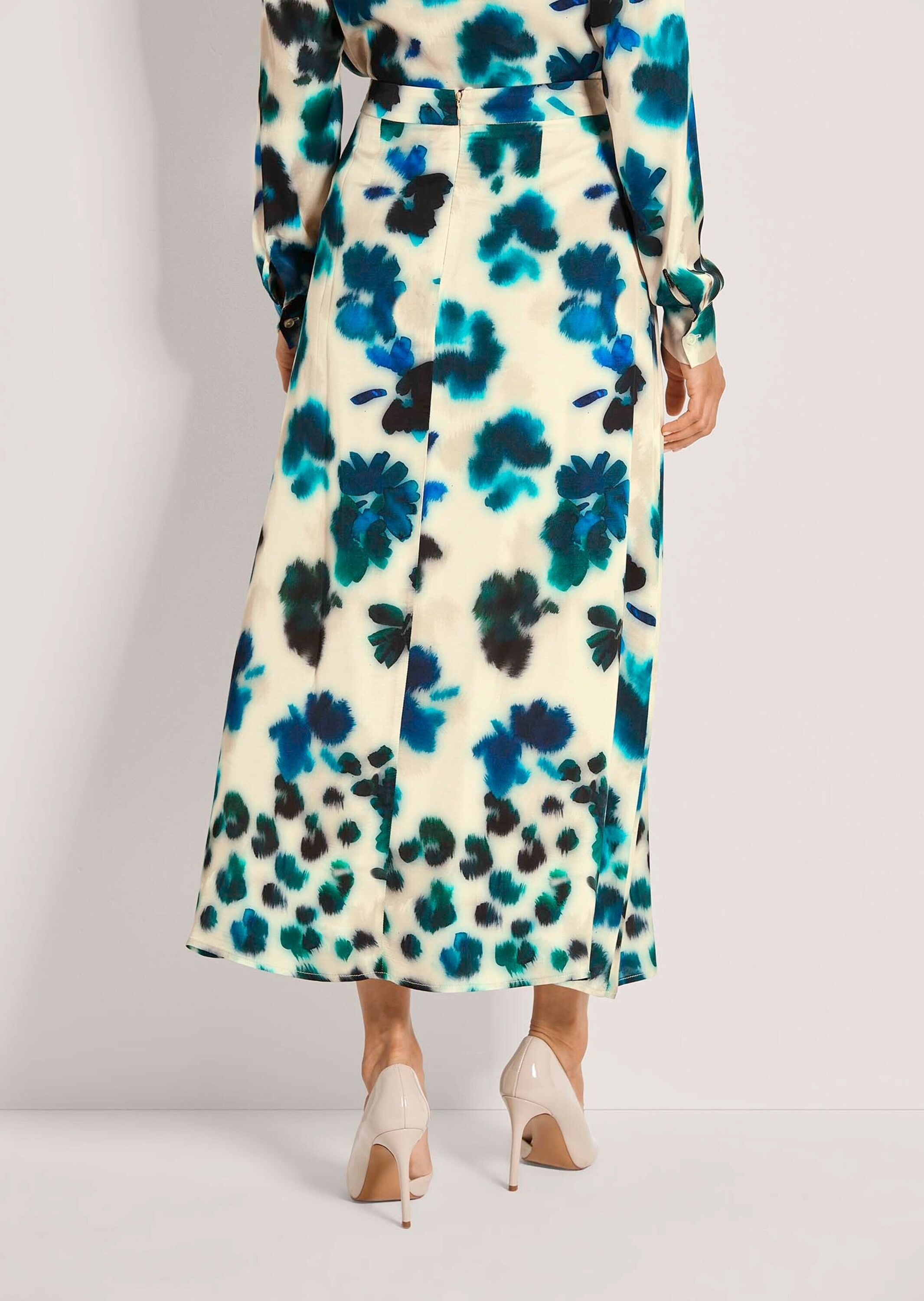 MADELEINE Midirock »Midirock Druckrock mit Aquarell-Blumenmuster« Satin-Druckrock