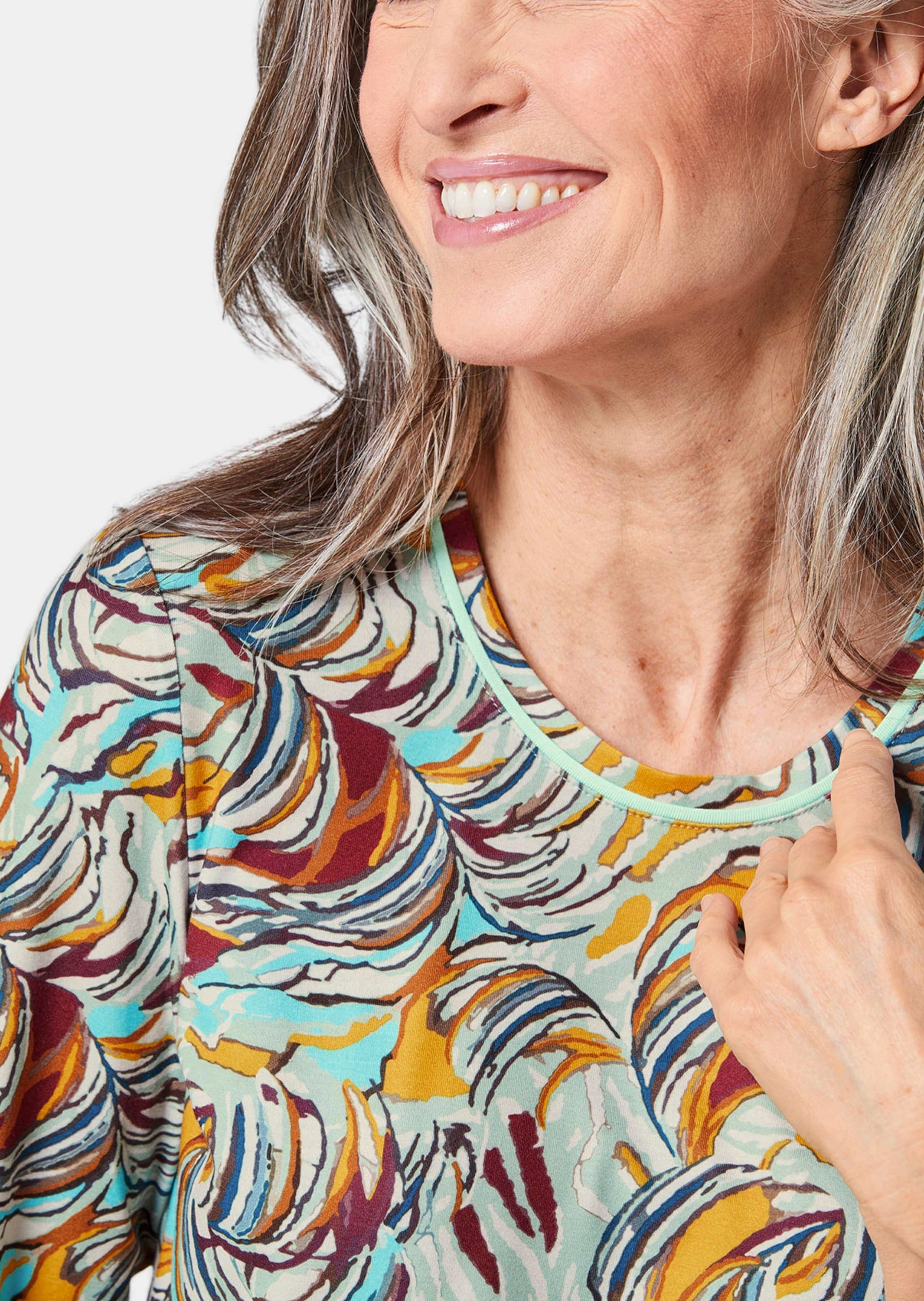 GOLDNER Print-Shirt »Kurzgröße Druckshirt in kraftvollen Farben«