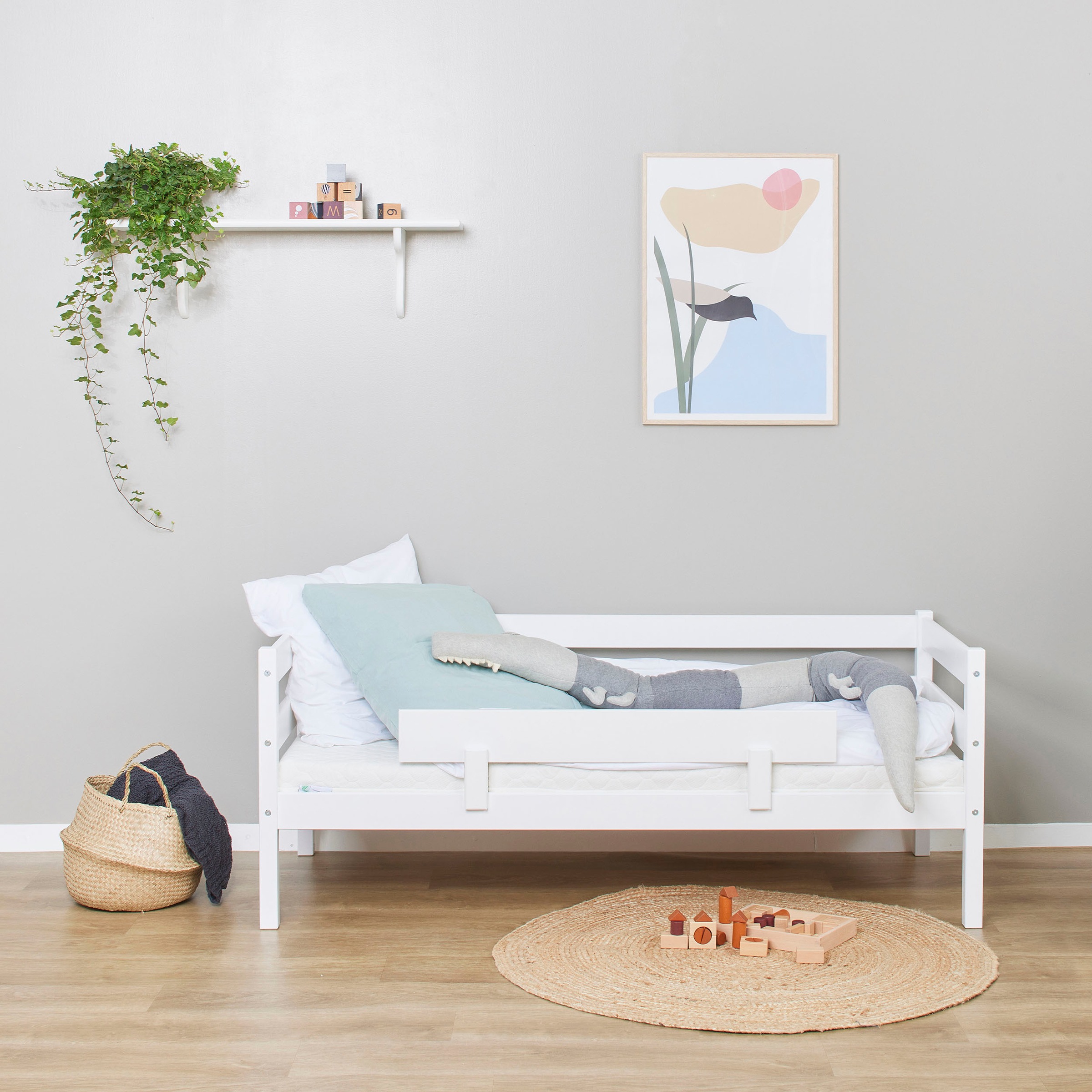 Hoppekids Einzelbett »ECO Comfort Kinderbett, Kiefer Massivholz, Jugendbett inkl. Rollrost«, 70x160 cm, wahlweise in verschieden Farben/ Matratze/ Absturzsicherung