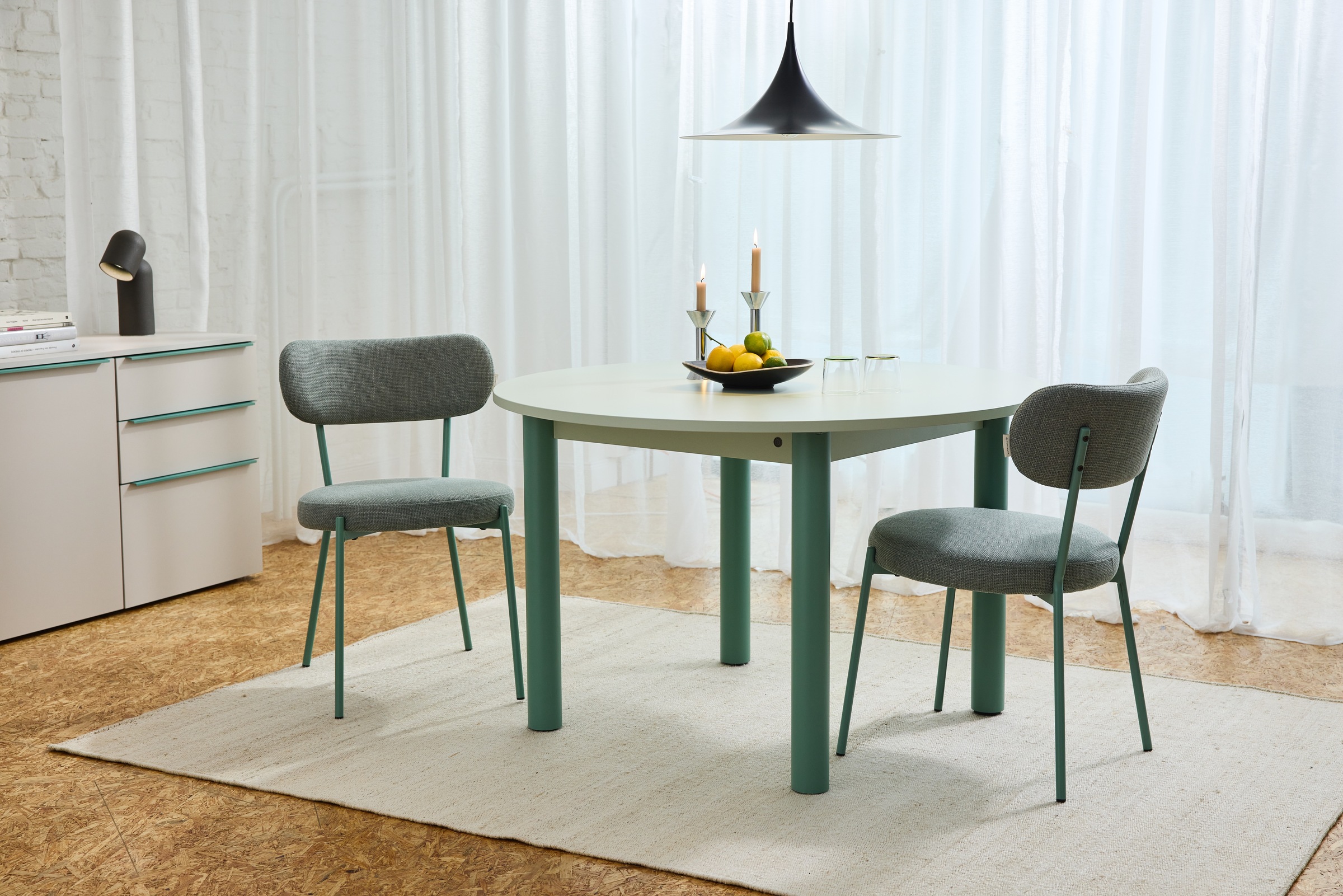 TOM TAILOR HOME Esstisch »COLOR TABLE«, (1 St.), Esstisch, 4-Fuß, 3 Größen, 3 Dekorfarben, 4 Fußfarben, ABS-Kante