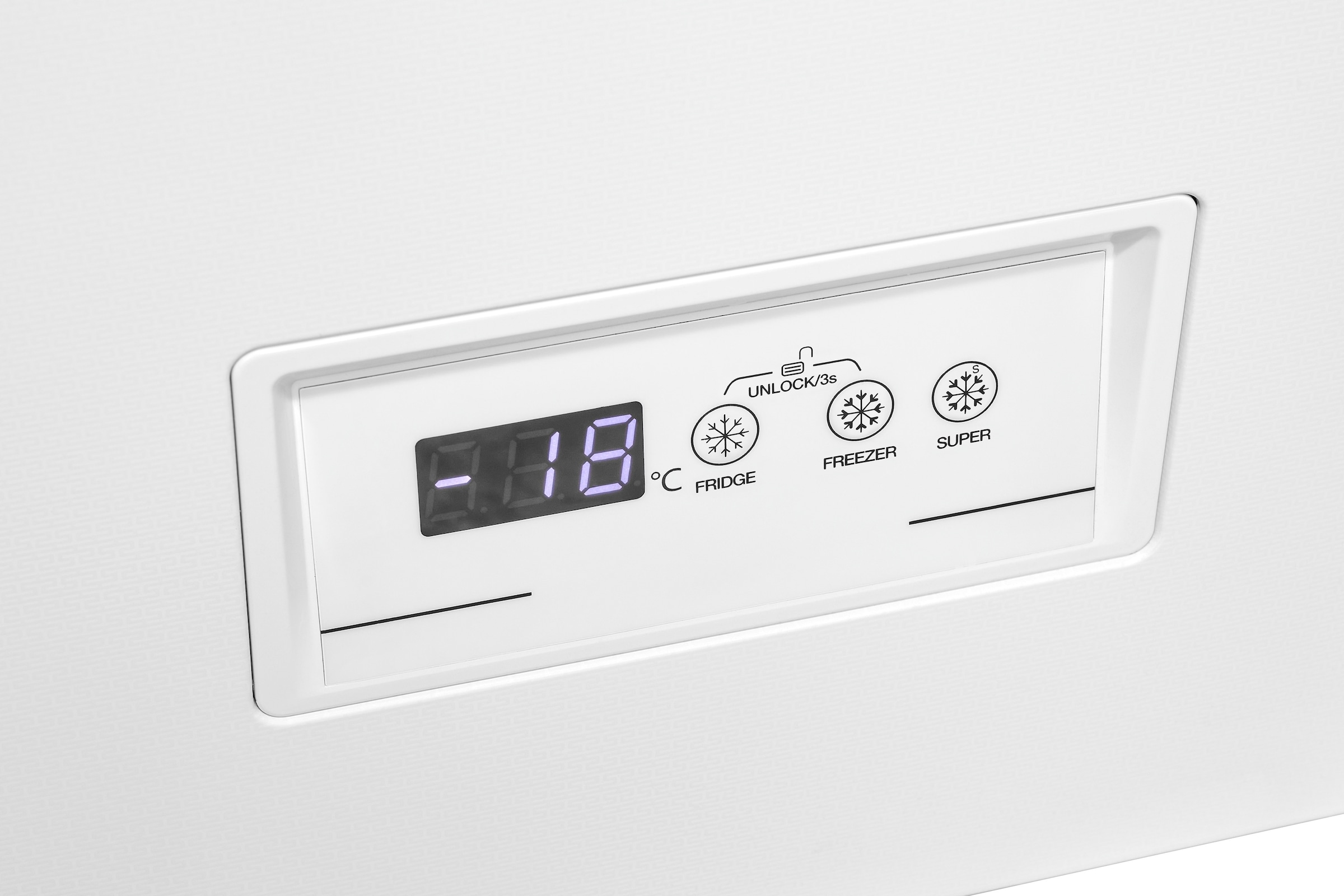 exquisit Gefriertruhe »GT400-HE-041E weiss«, 85 cm hoch, 130 cm breit, mit Türschloss