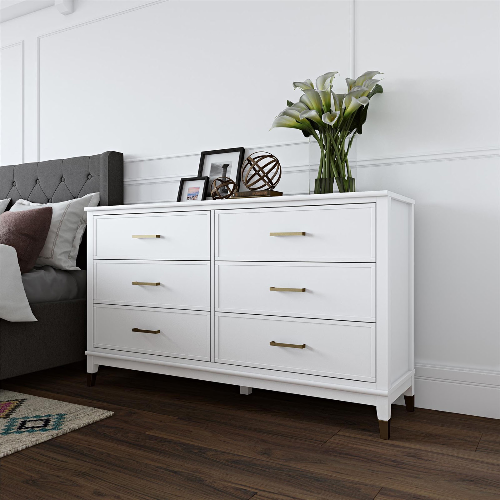 CosmoLiving by Cosmopolitan Kommode »Westerleigh« mit 6 Schubladen, MDF, Beine aus Massivholz, Höhe 85 cm, Breite 145 cm
