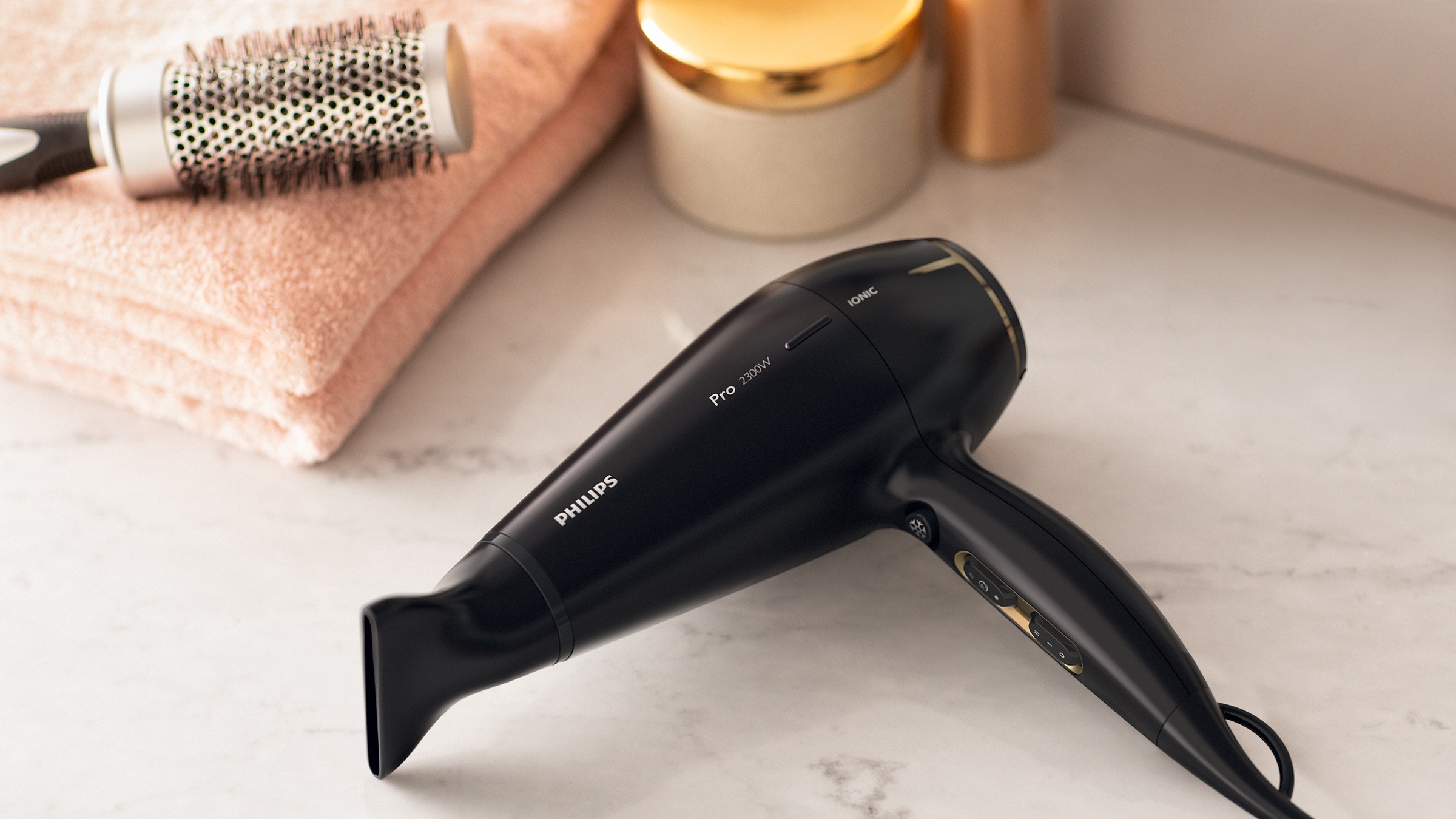 Philips Haartrockner »Prestige Pro HPS920/00«, 2300 W, 2 Aufsätze, mit ThermoProtect Einstellung, 6 Hitze- und Geschwindigkeitsstufen