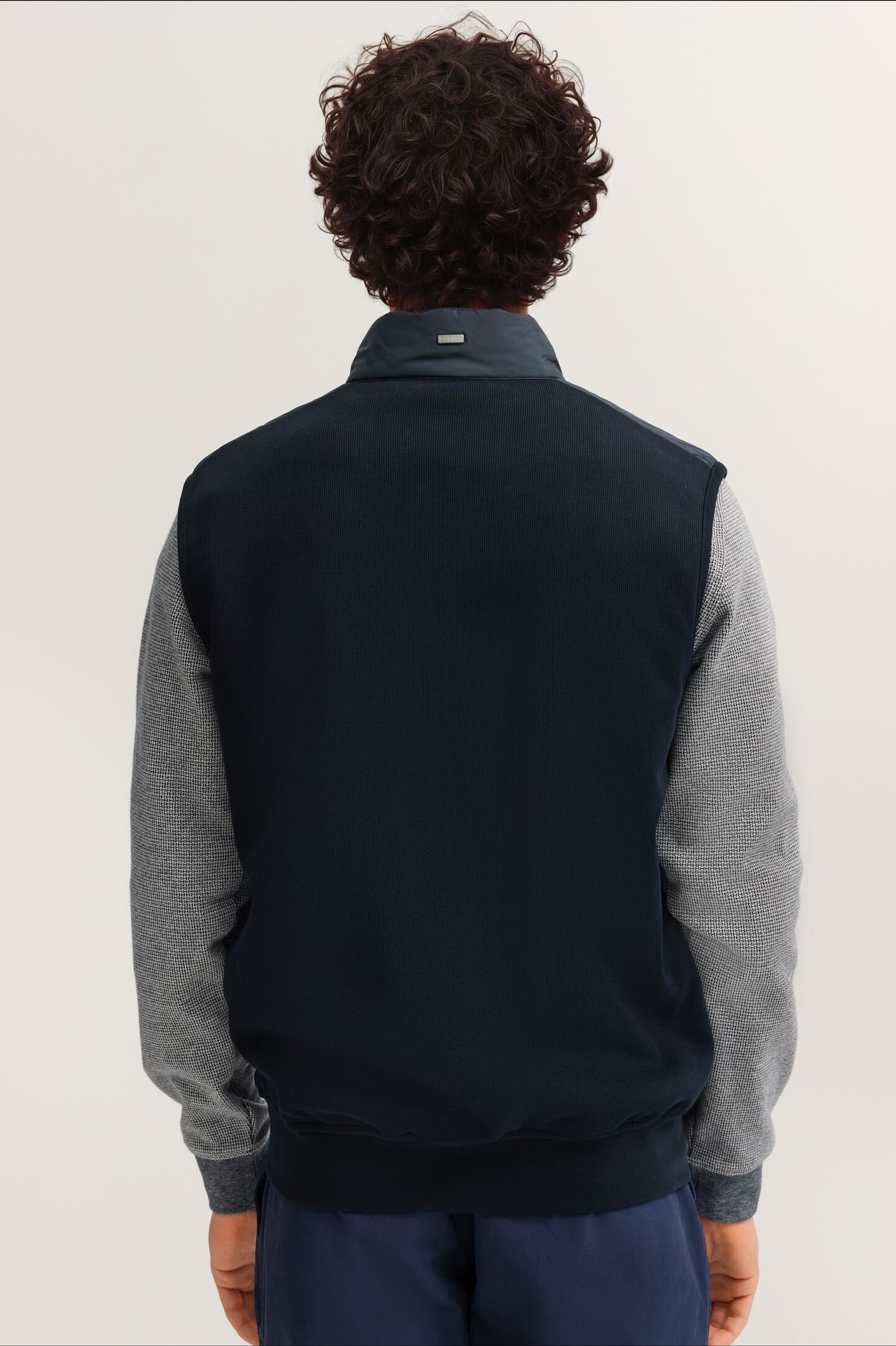 bugatti Steppweste »Regular Fit« Rücken aus Baumwolle