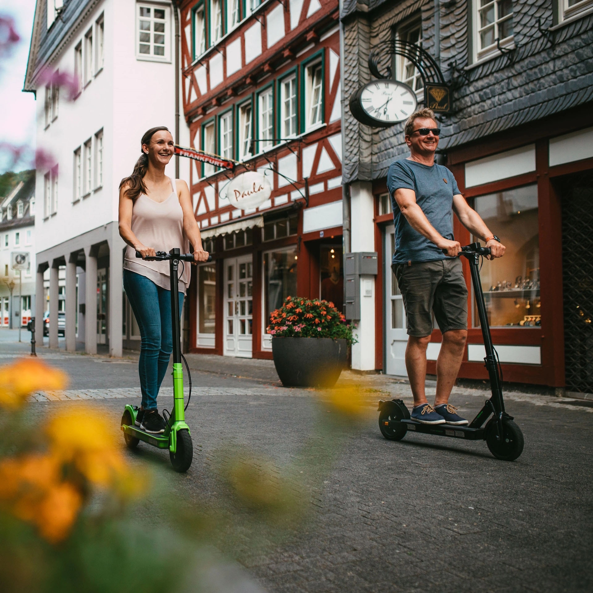 STREETBOOSTER E-Scooter »Vega«, mit Straßenzulassung, bis zu 42 km Reichweite