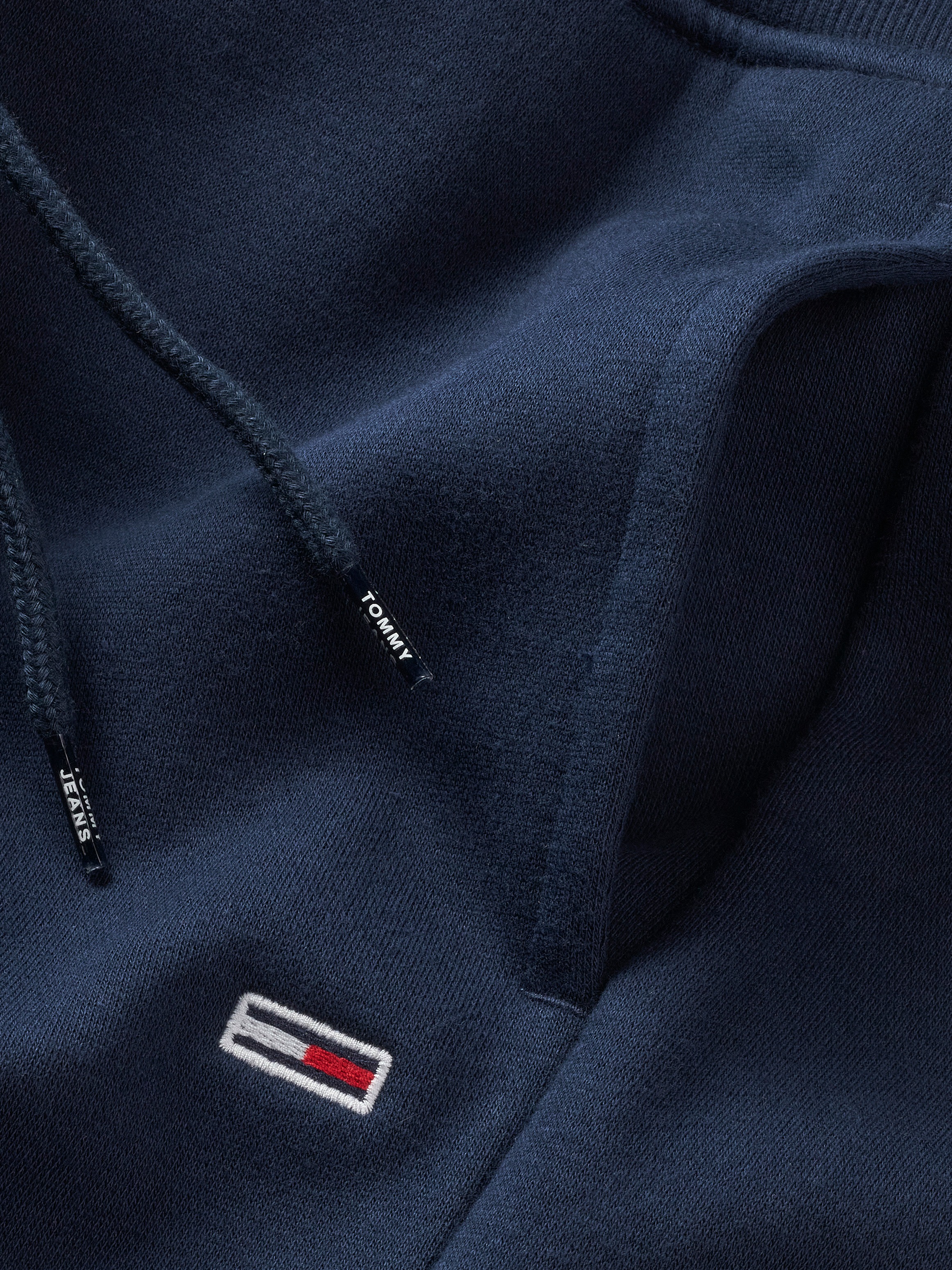 Tommy Jeans Sweathose »TJM SLIM S FLAG SWEATPANT«, Mit Kordelzug