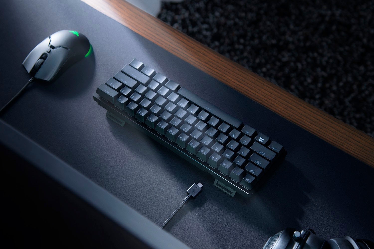 RAZER Gaming-Tastatur »Huntsman Mini - Clicky Optical Switch (Lila) - DE - Schwarz« (Funktionstasten)