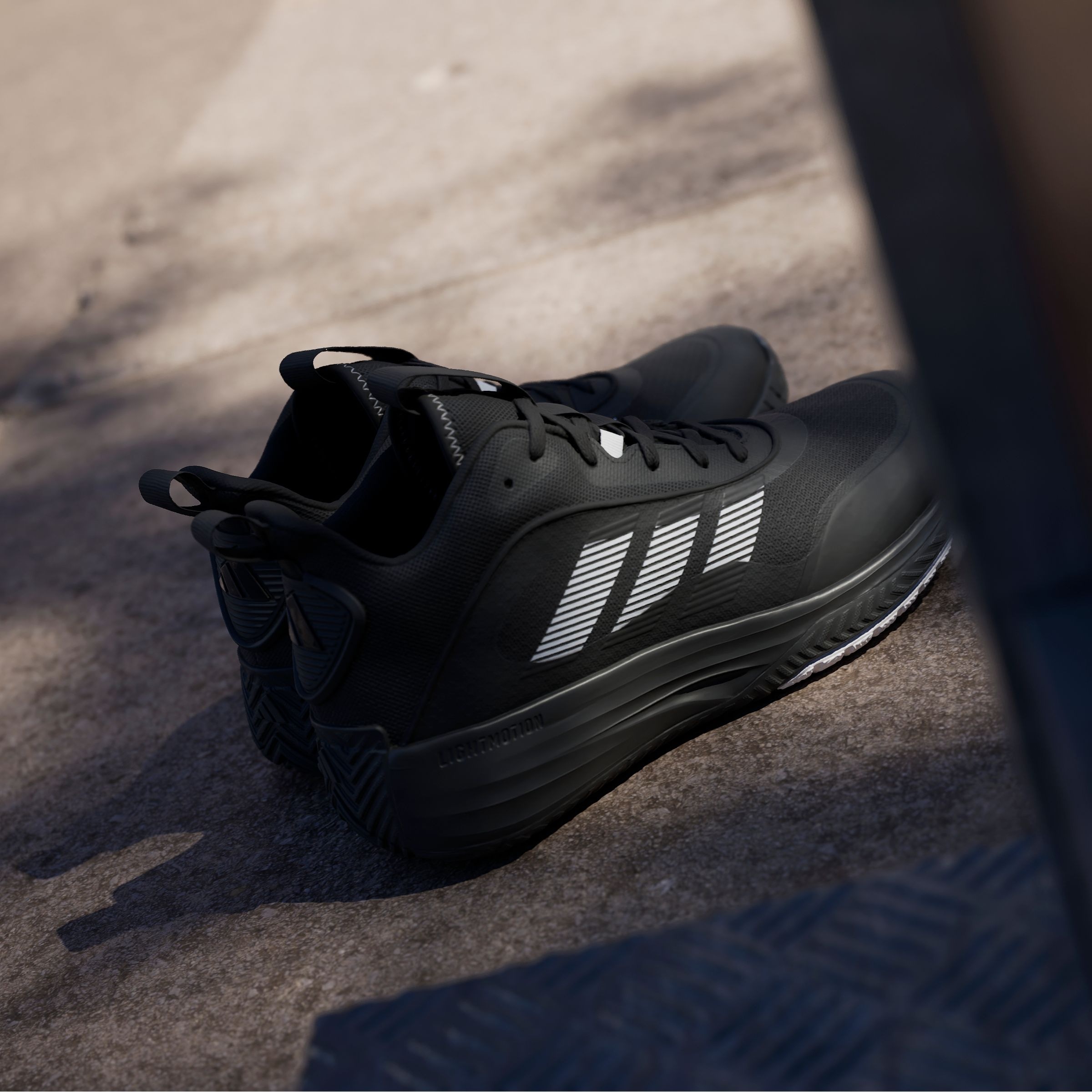 adidas Sportswear Basketballschuh »OWN THE GAME 3«