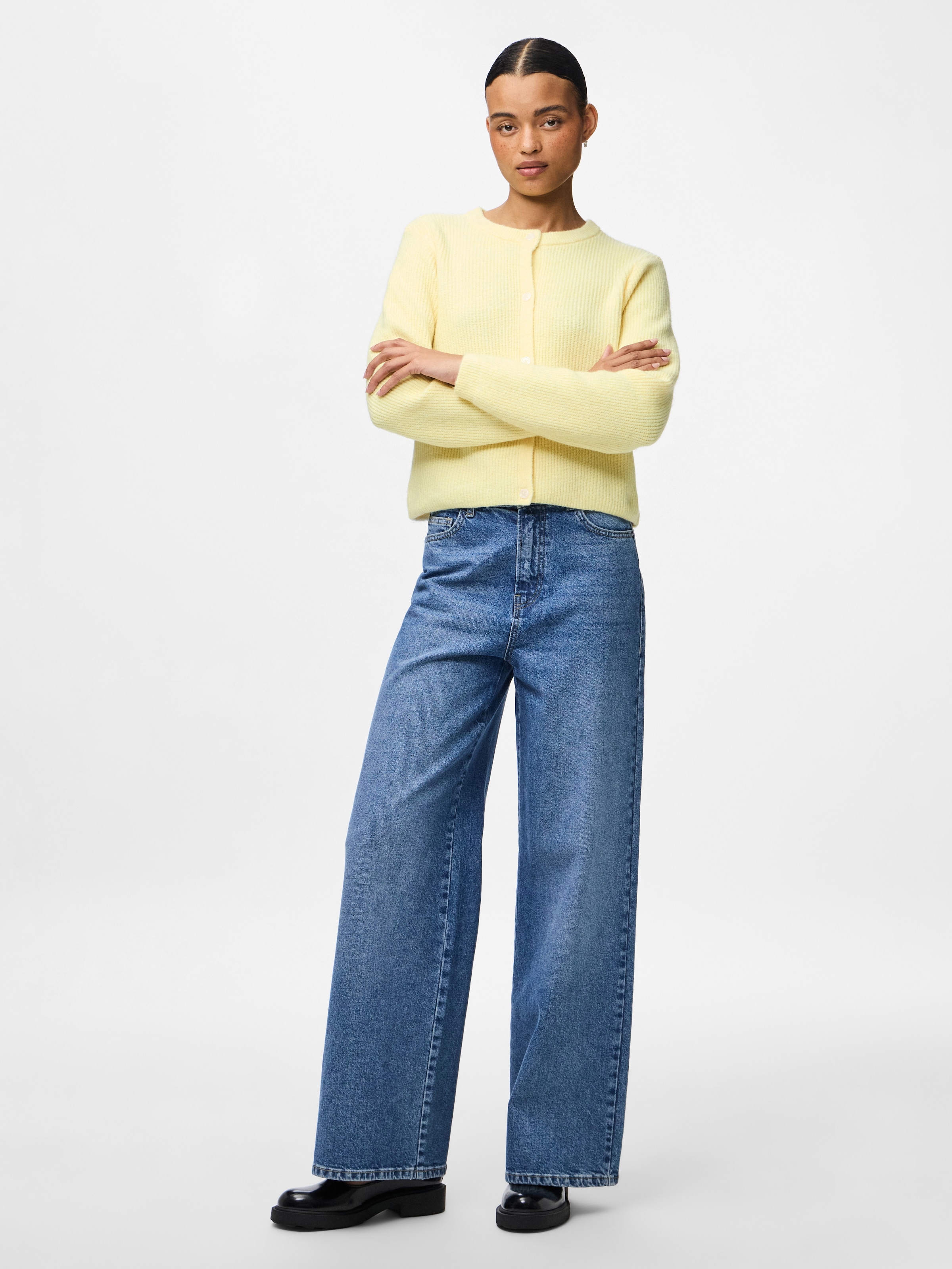 pieces Strickjacke »PCSILLY LS O-NECK KNIT CARDIGAN NOOS BC« Materialmix, regular fit