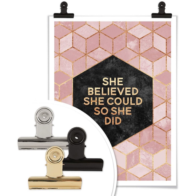 »She St.) bestellen Wall-Art Raten Believed Schriftzug, auf (1 rosa«, Poster