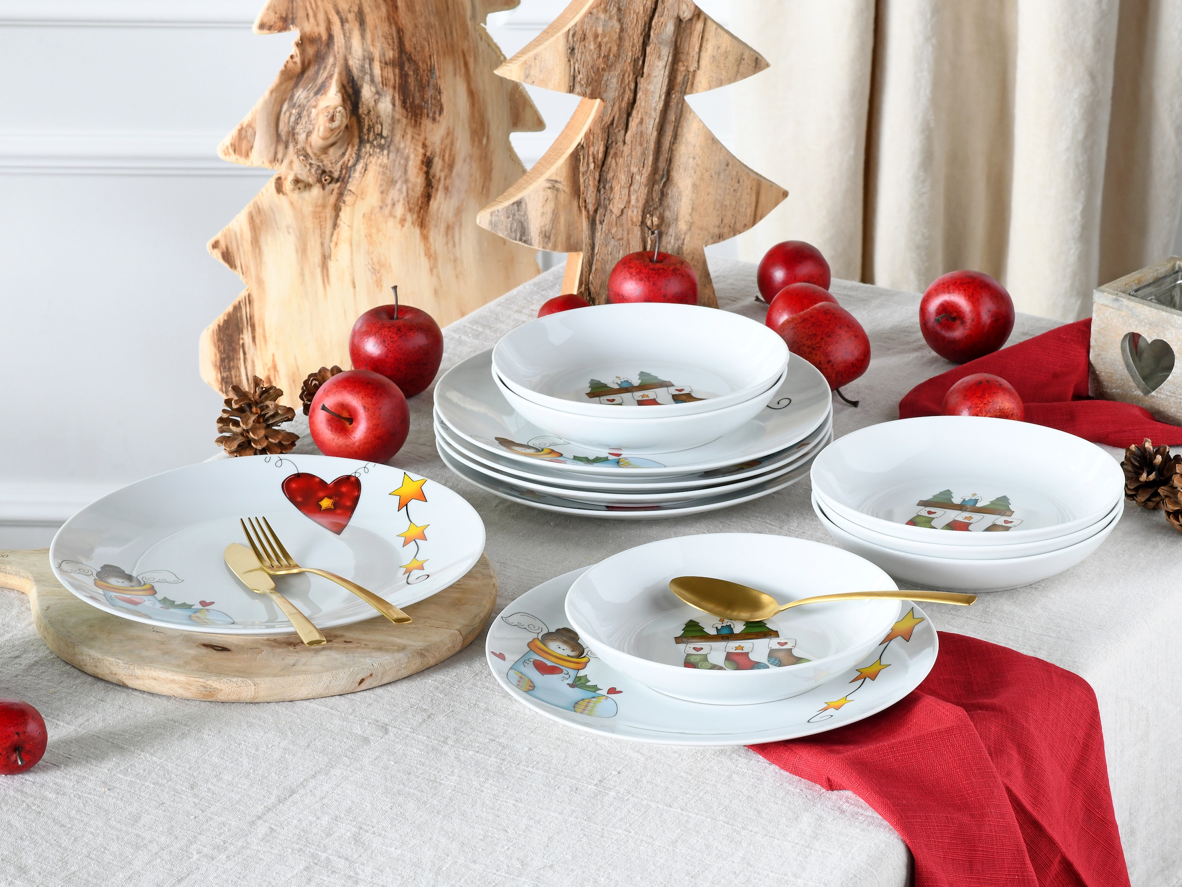 CreaTable Tafelservice »Luna Socken, Tafel-Service 12-tlg« Teller Set, Winterlicher Dekor mit lustigen Sockenmotiven