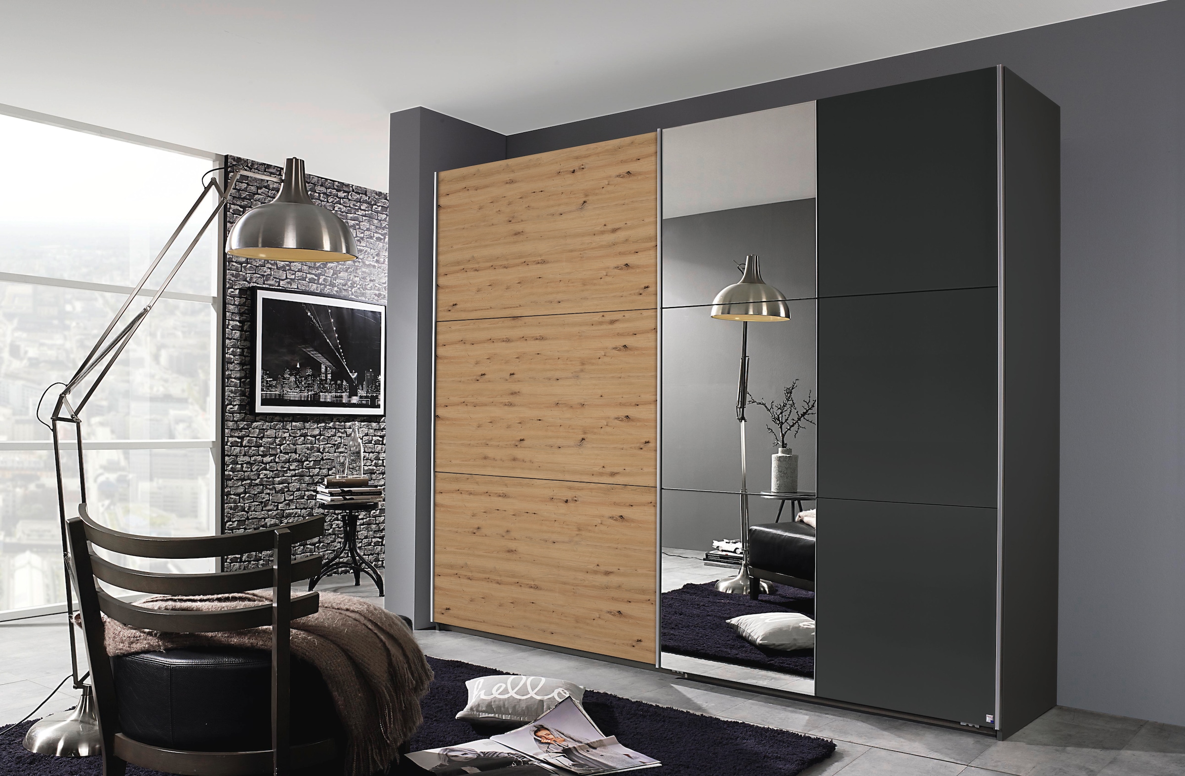 rauch Schwebetürenschrank »Kleiderschrank Garderobe TOPSELLER AURELIO mit 3 Ausstattungsvarianten«, 3 verschiedene Ausstattungsvarianten Griffe aus Metall MADE IN GERMANY