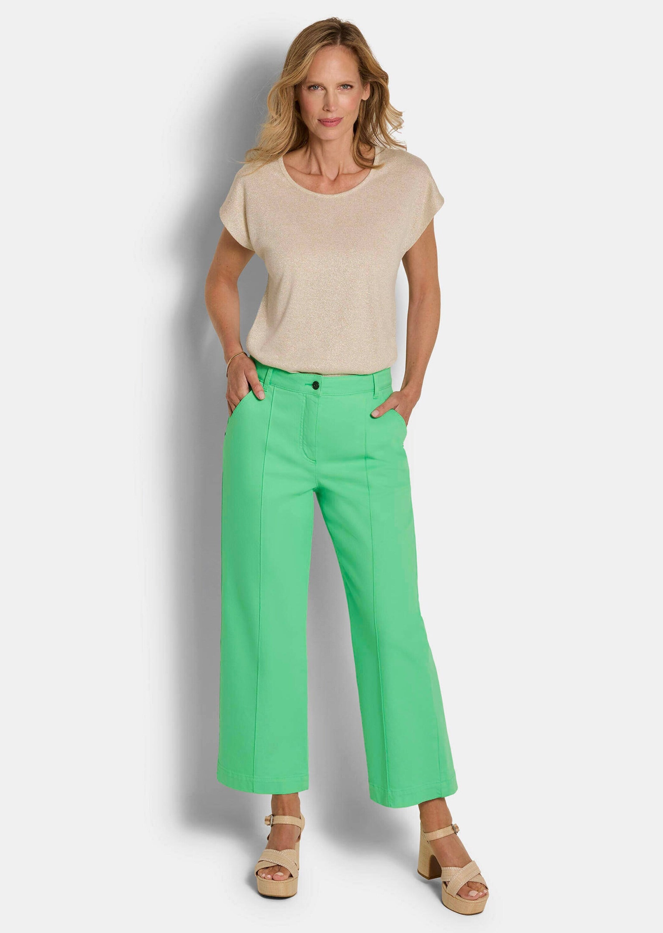 GOLDNER Stretch-Jeans »Kurzgröße Weite Jeans VERA mit streckender Biese«