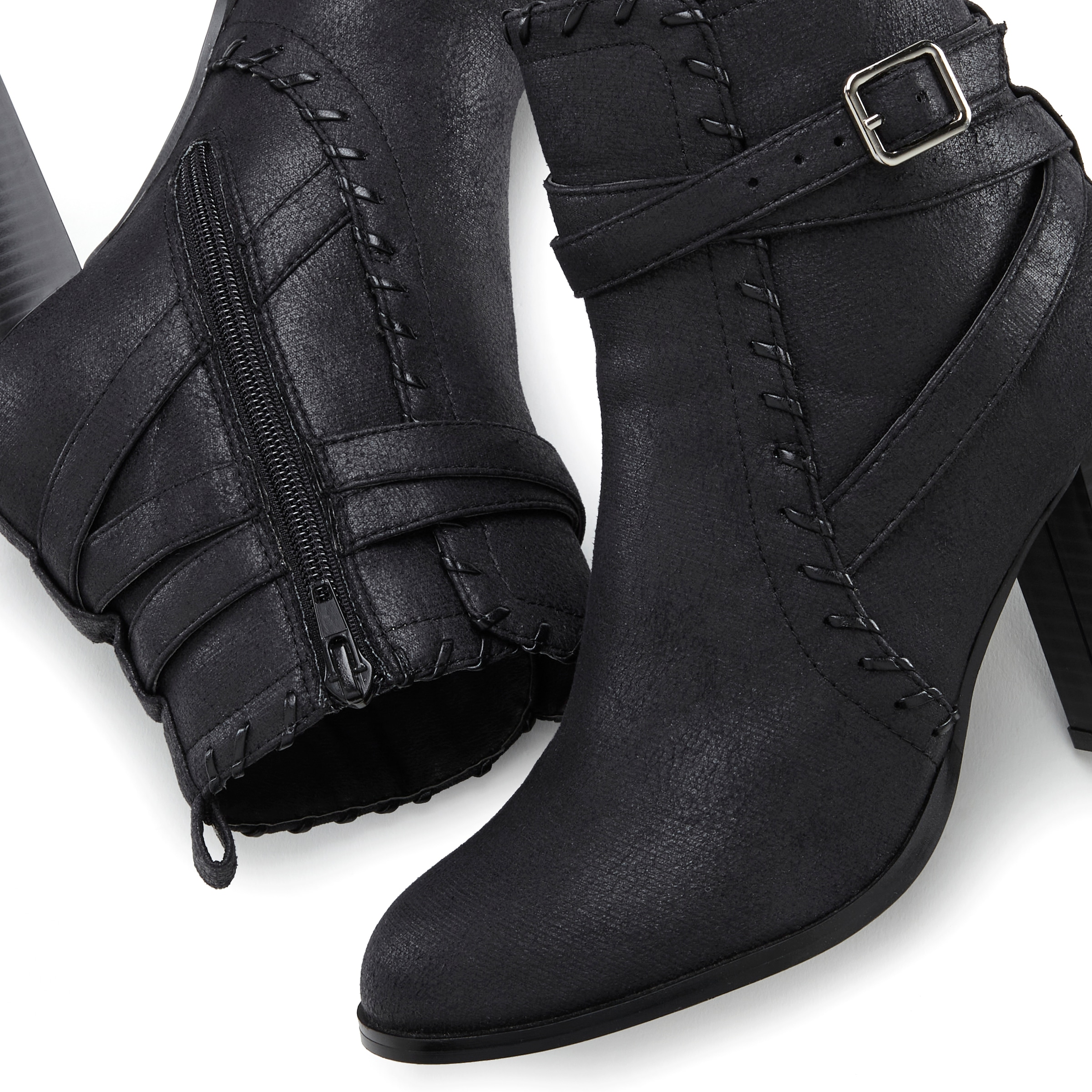 LASCANA High-Heel-Stiefelette, im Vintage-Look mit bequemen Blockabsatz, Ankle Boot, Stiefel