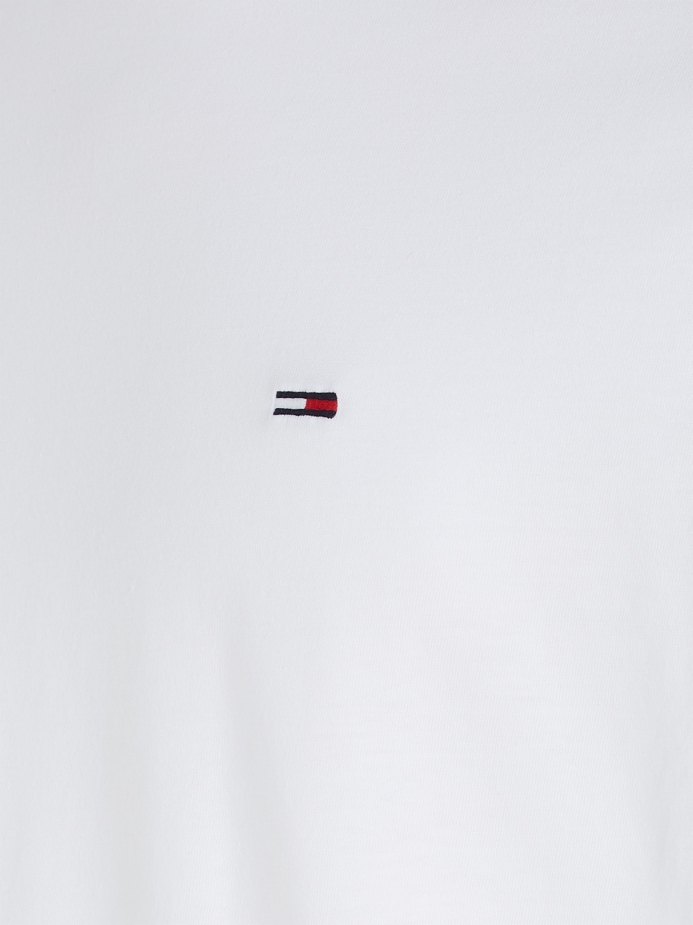 Tommy Jeans T-Shirt »TJM ESSENTIAL SOLID TEE«, mit Rundhalsausschnitt und dezenter Logo-Flag