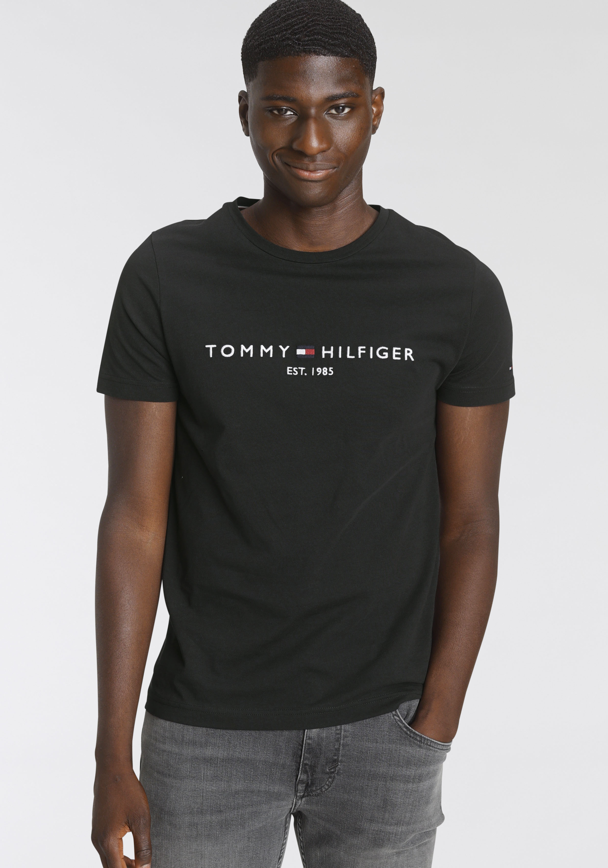 T-Shirt »TOMMY FLAG HILFIGER TEE«