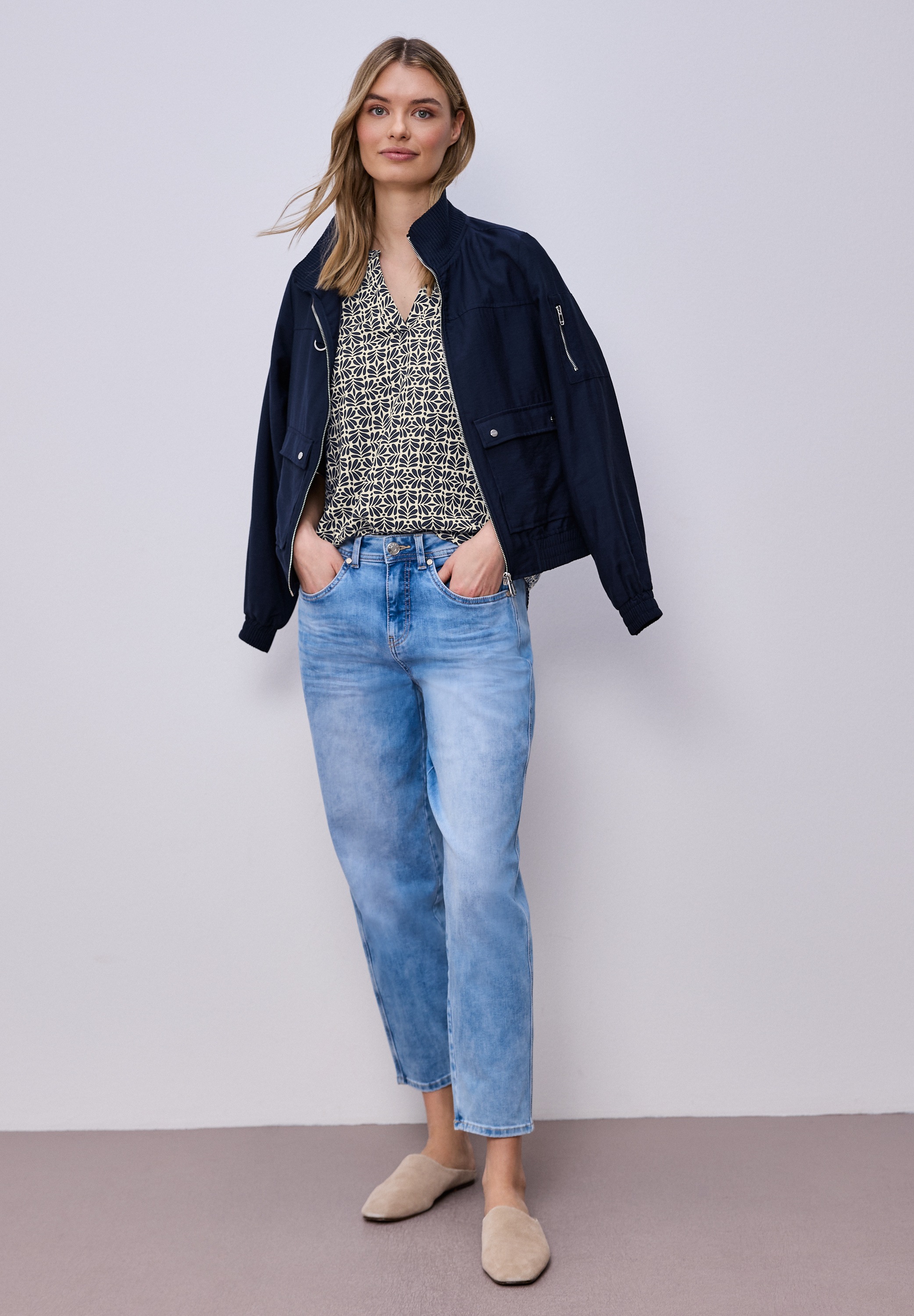 STREET ONE Kurzarmbluse mit All-Over Print