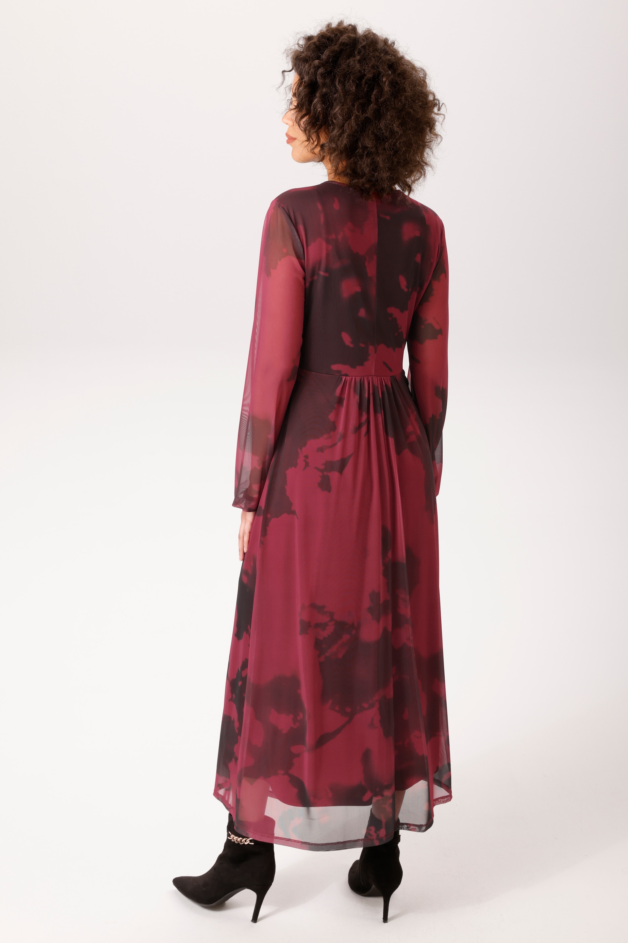 Aniston CASUAL Maxikleid mit großflächigen, grafischen Batik-Druck - NEUE KOLLEKTION