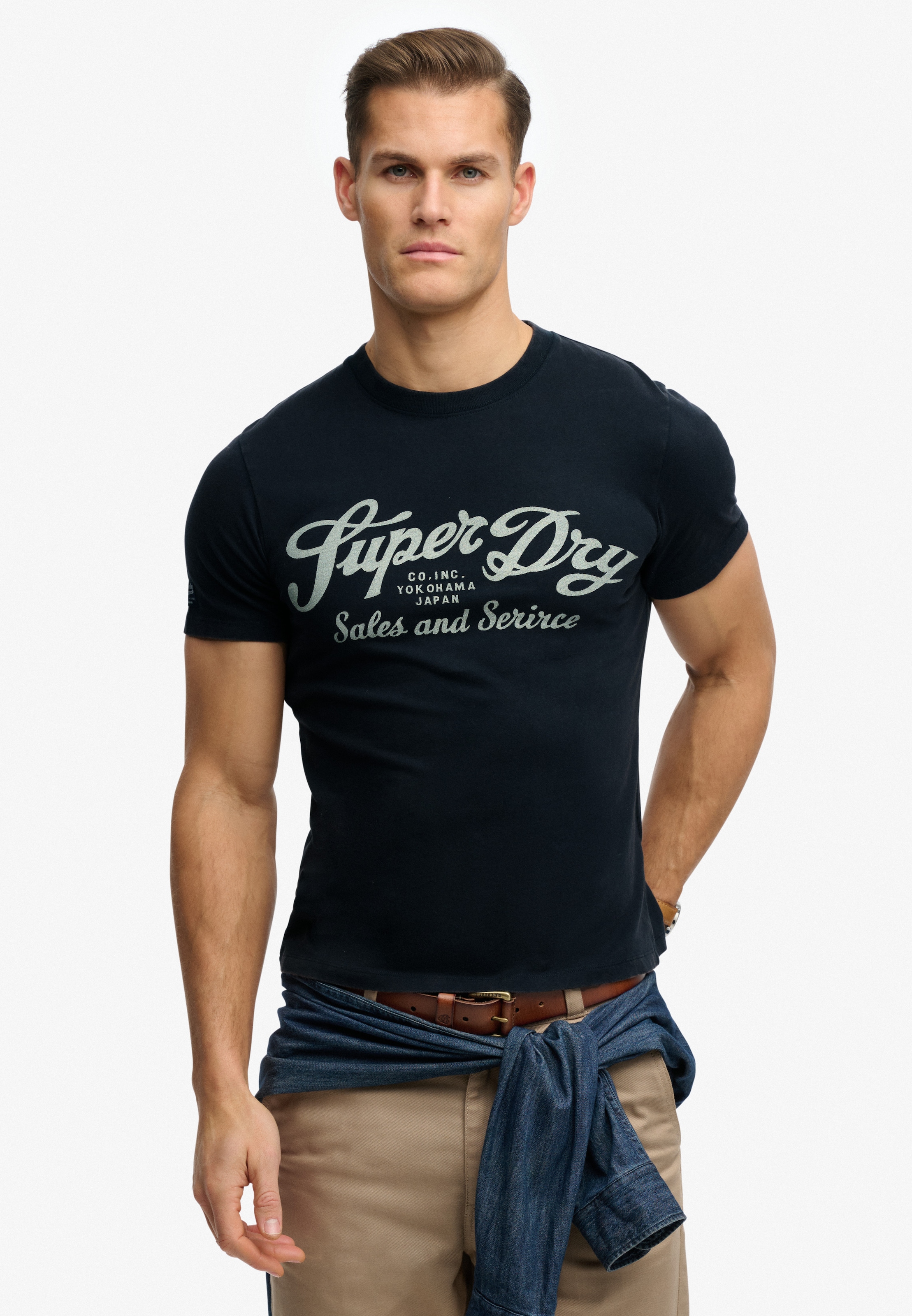 Superdry Rundhalsshirt »Industry Worker Relaxed Tee« aus Baumwolle und Single Jersey, Regular Fit, mit Druck, Kurzarm
