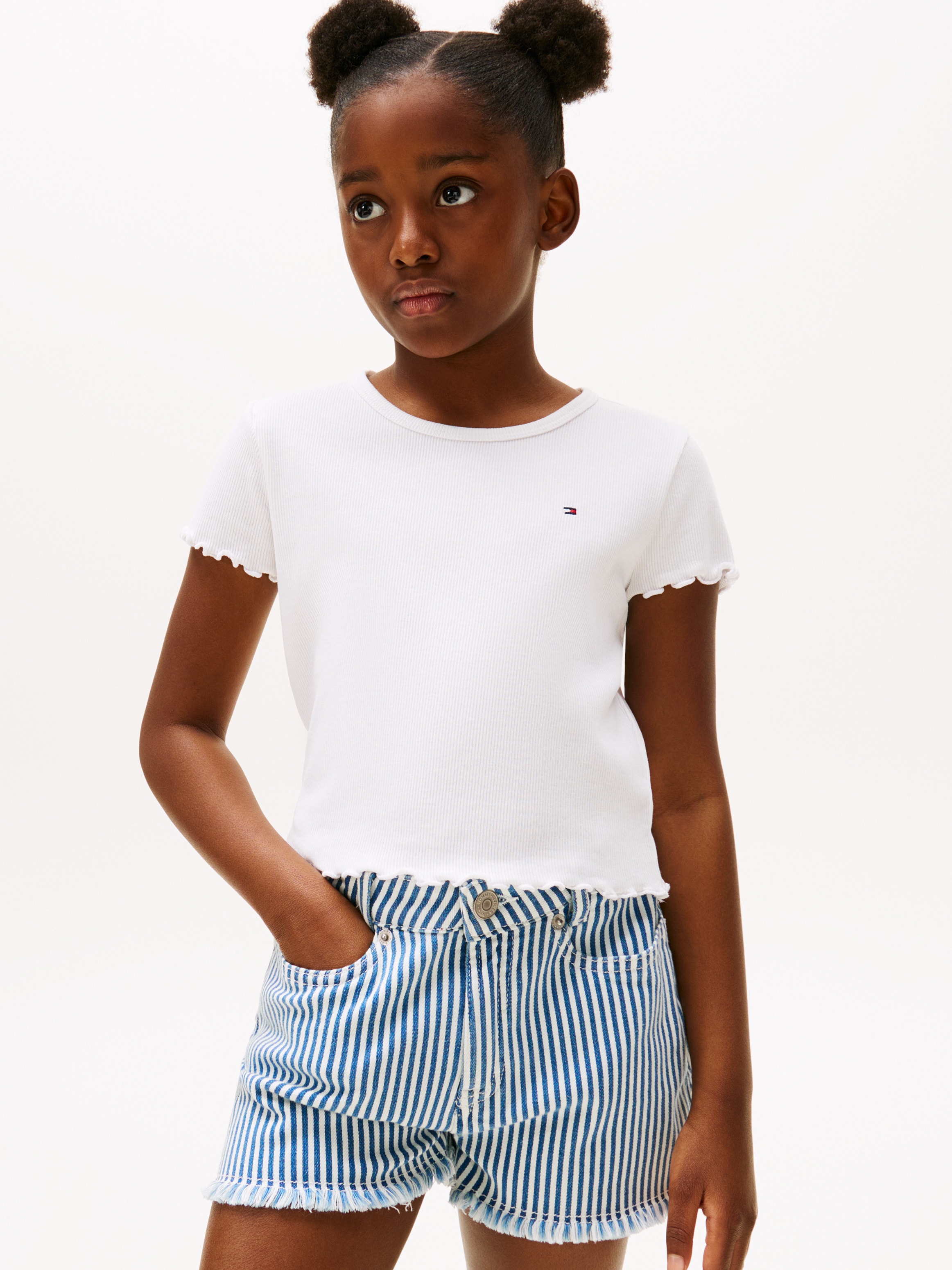 Tommy Hilfiger T-Shirt »ESSENTIAL RIB TOP SS« mit Logostickerei