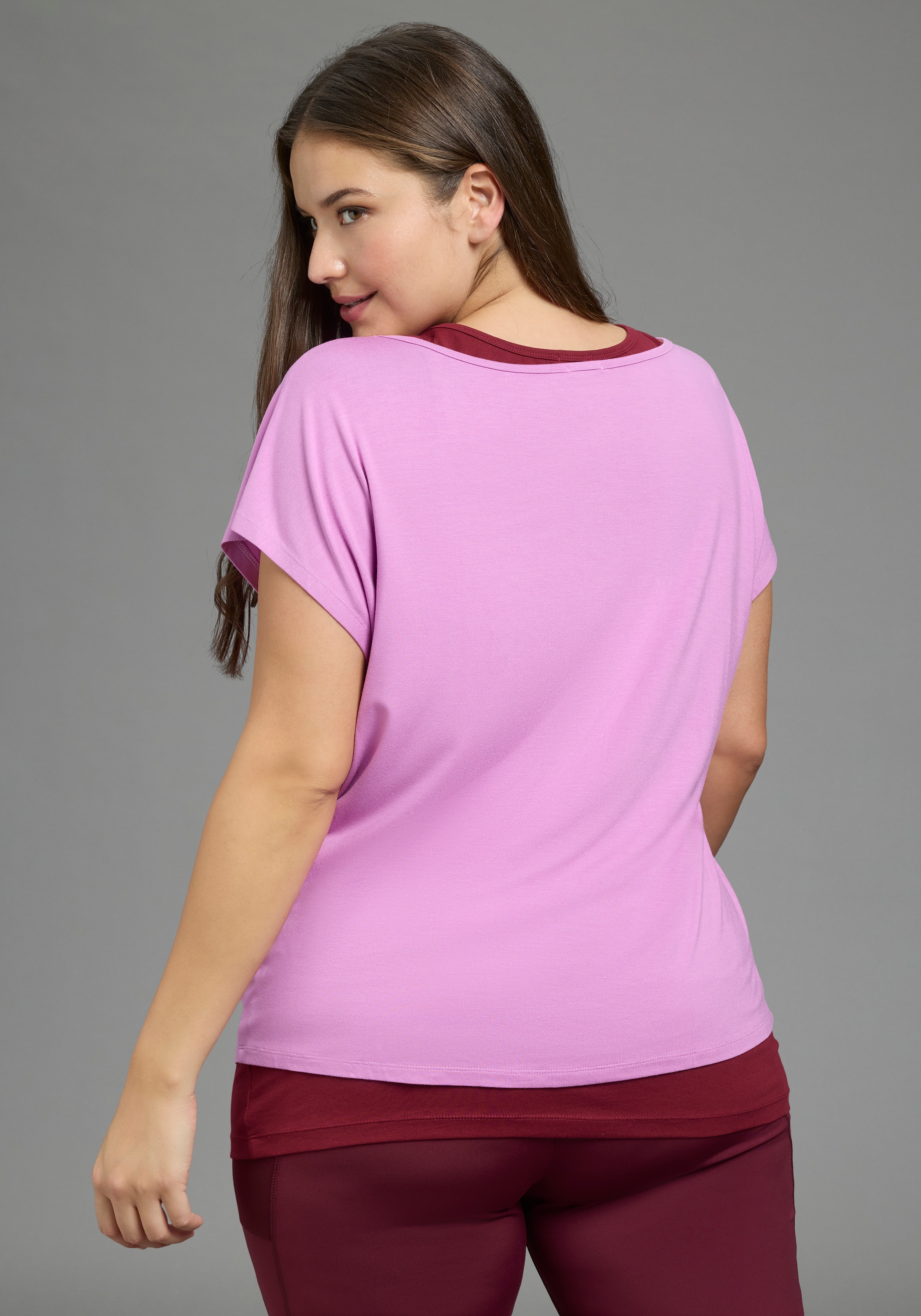 Laura Scott CURVE Yoga & Relax Shirt »Große Größen« Set, 2,  weites Shirt mit großem Ausschnitt über figurbetonendem Top