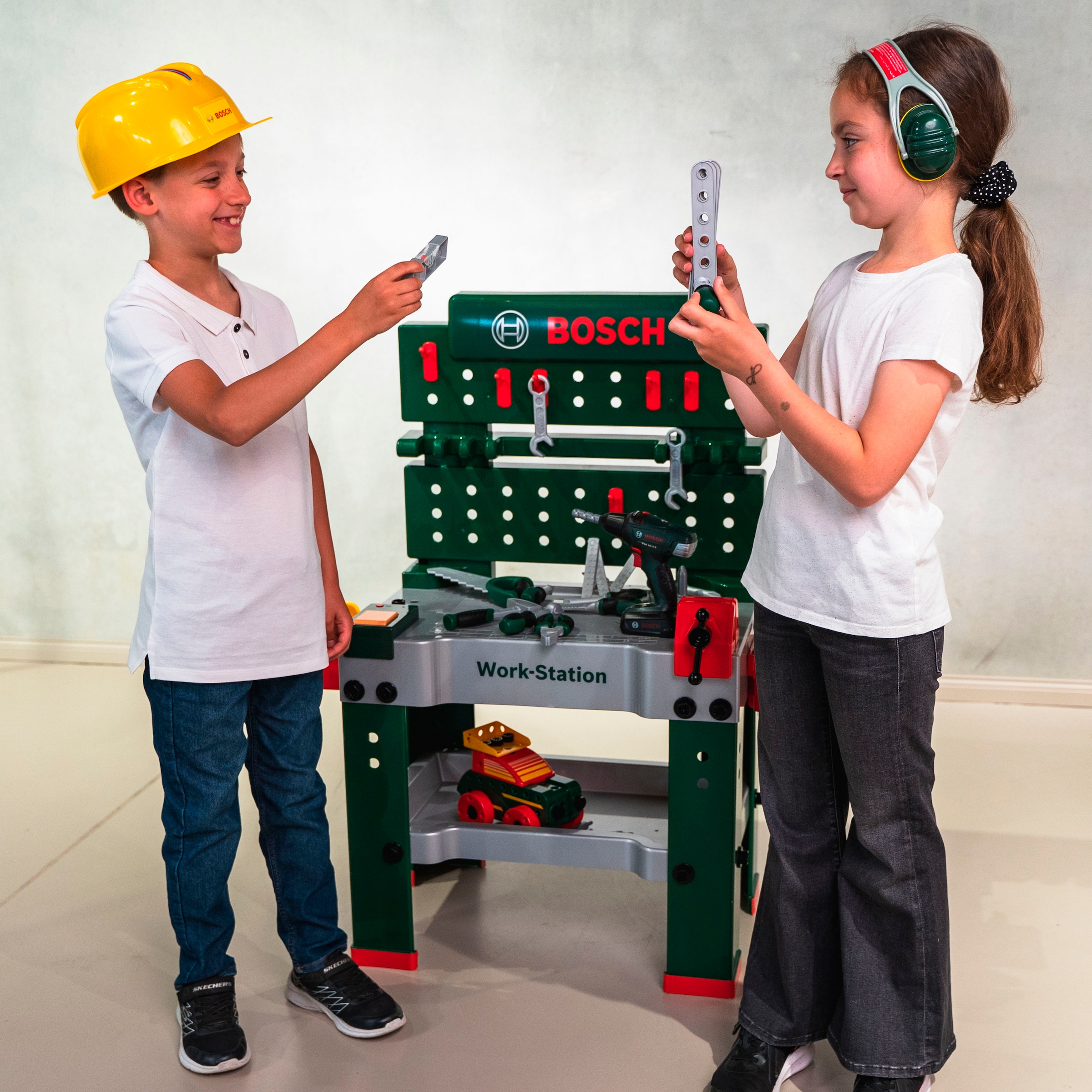 Klein Spielwerkbank »BOSCH Werkbank No.1 2016« mit Sound, Made in Germany