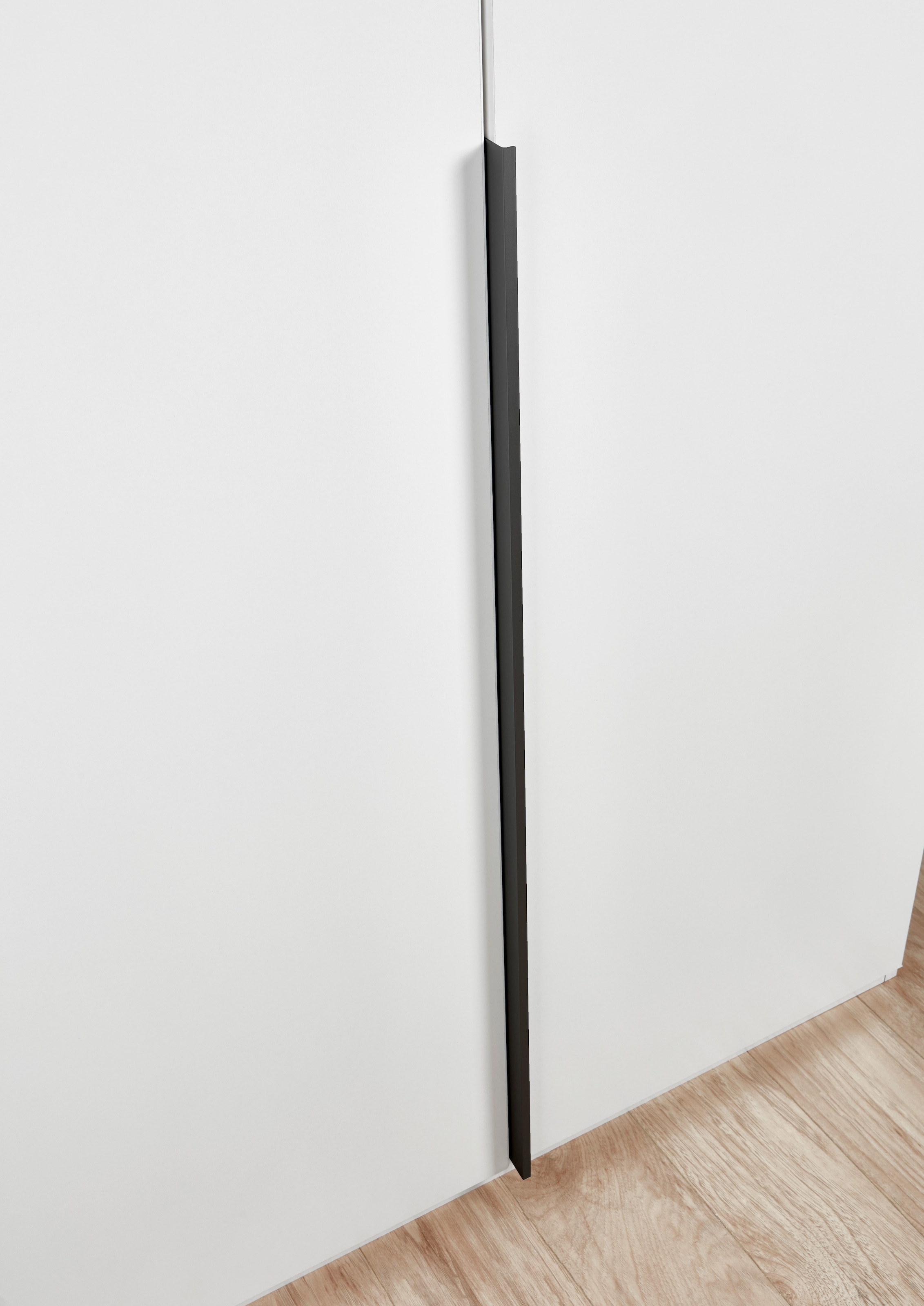 Wimex Kleiderschrank »Mugano,in 8 Breiten,3 Höhen,2 Tiefen, viele Farben, Made in Germany«, (in Basic oder Premium Ausstattung mit 2 weiteren Einlegeböden), mit langen oder kurzen Griffen aus Metall, mit oder ohne Spiegel