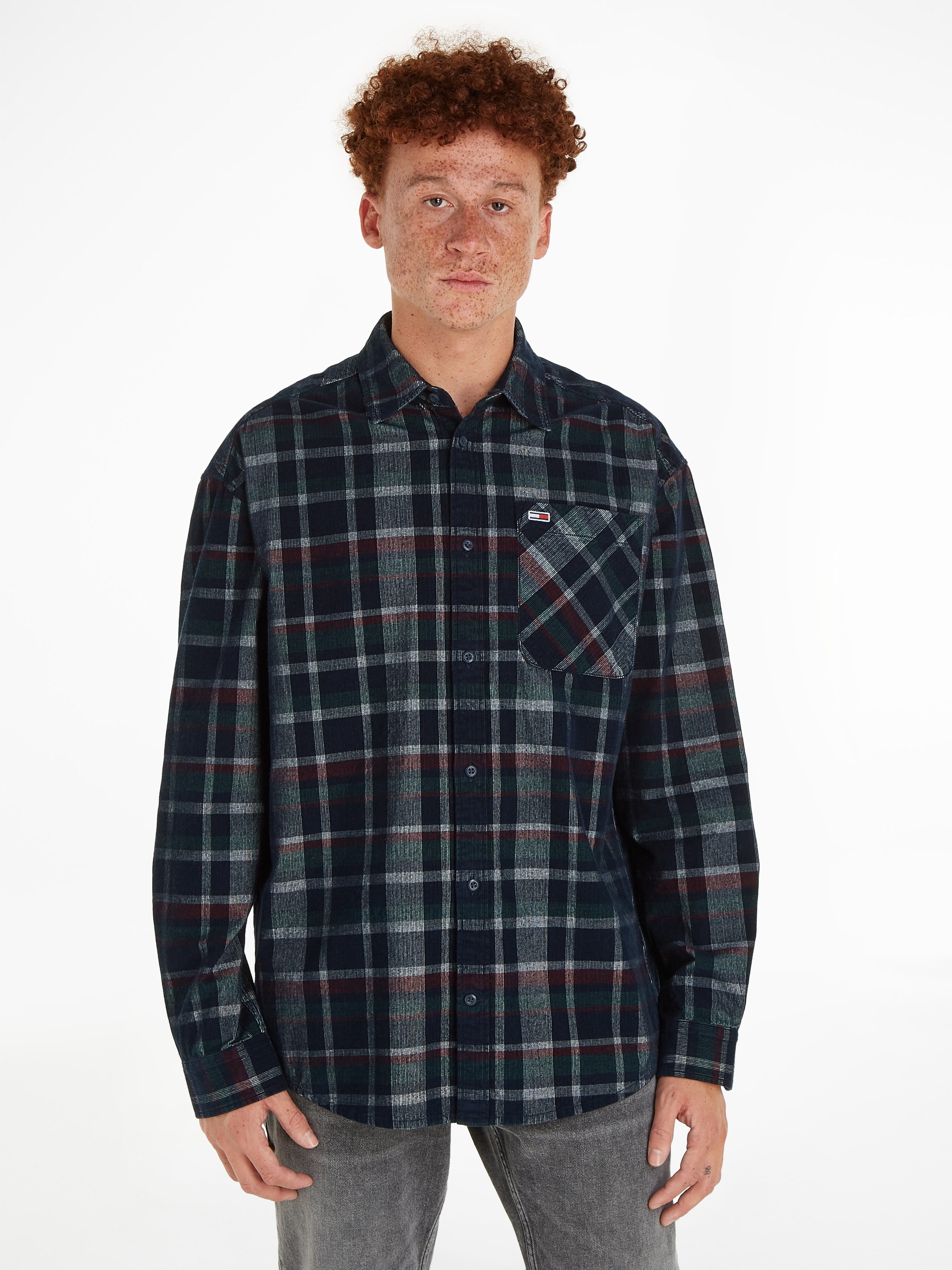 Tommy Jeans Karohemd »TJM RLX CHECK CORDUROY SHIRT«, mit Brusttasche