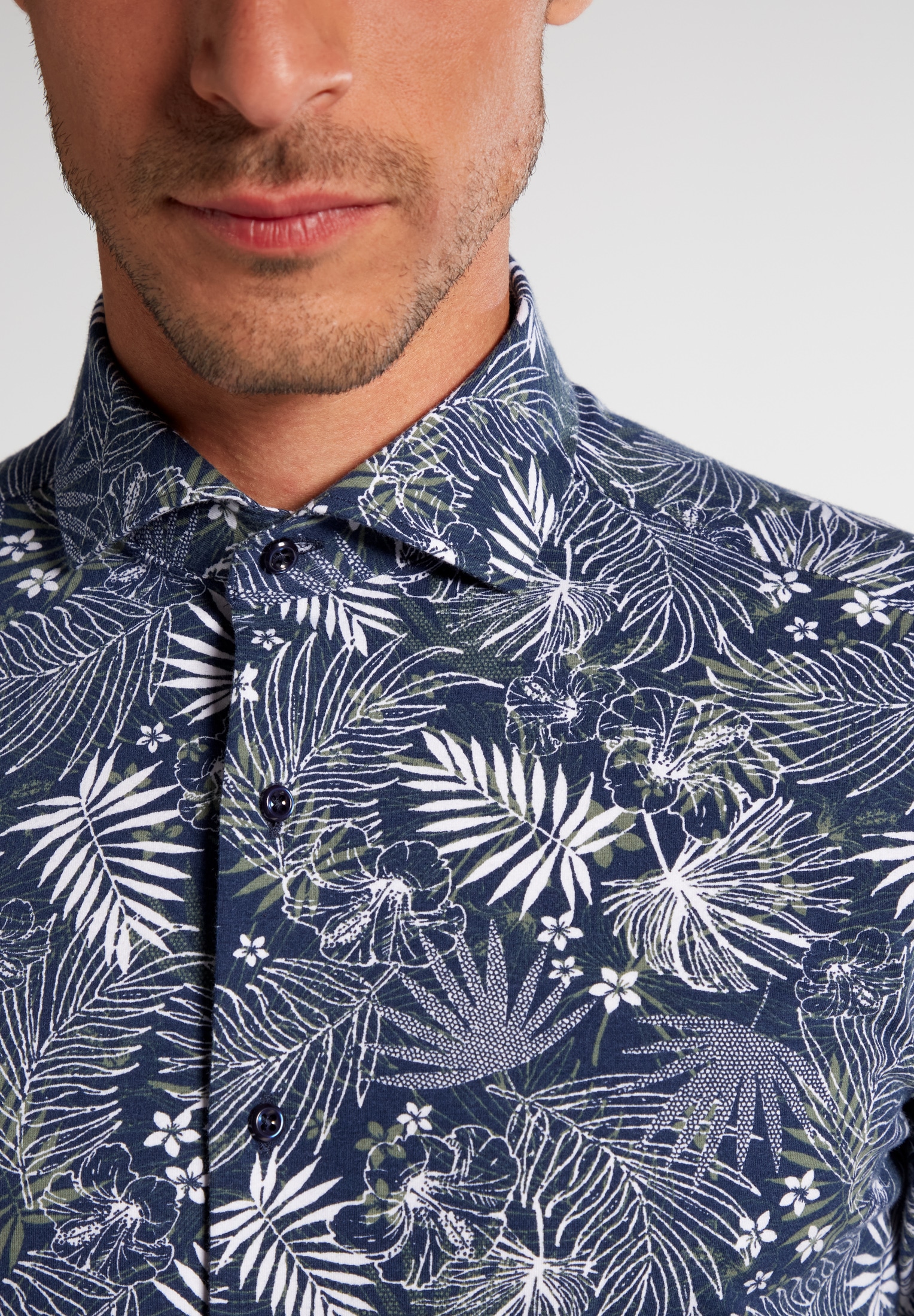 Eterna Kurzarmhemd »SLIM FIT« EASY IRON (bügelleicht)