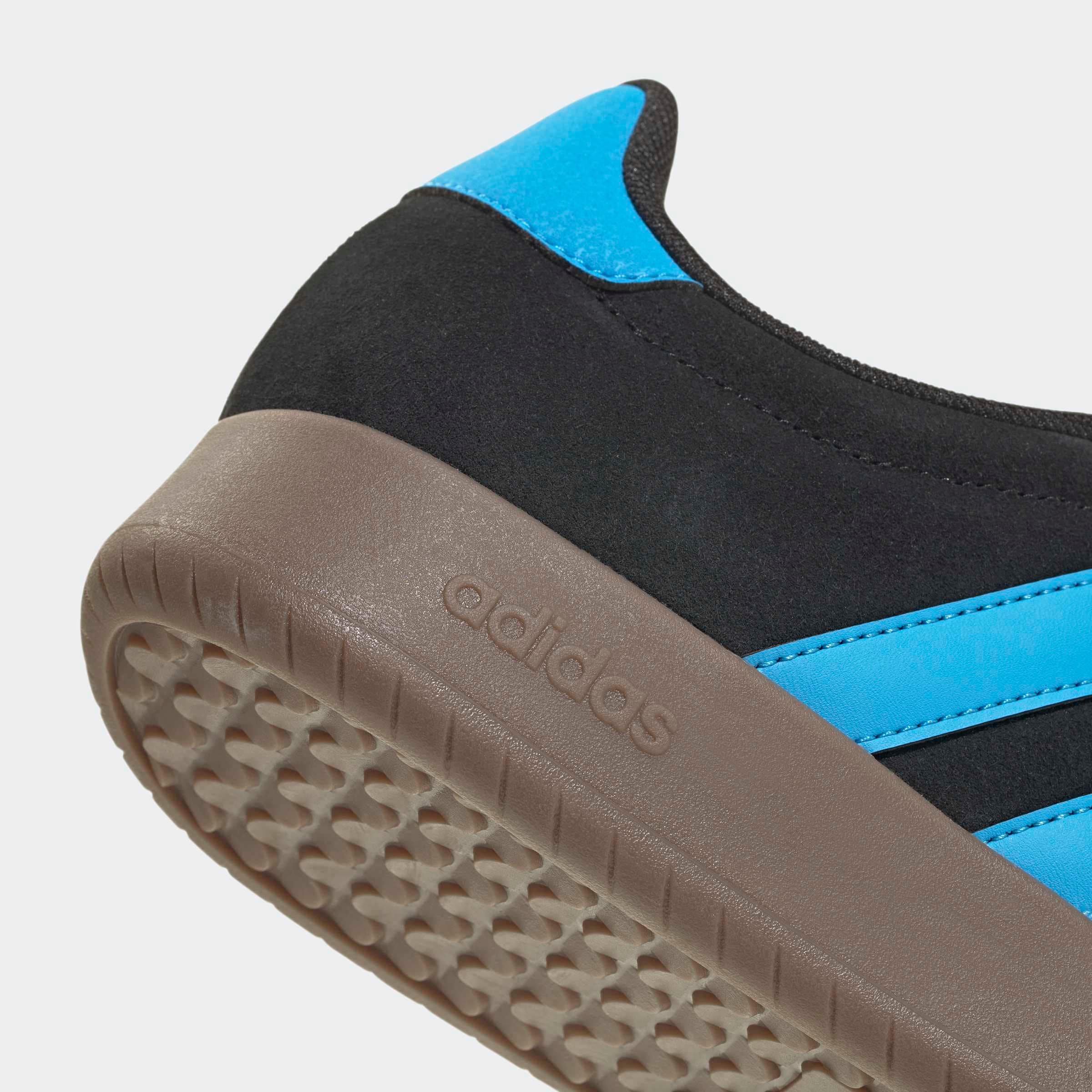 adidas Sportswear Sneaker »BARREDA«  inspiriert vom Design des adidas handball spezial