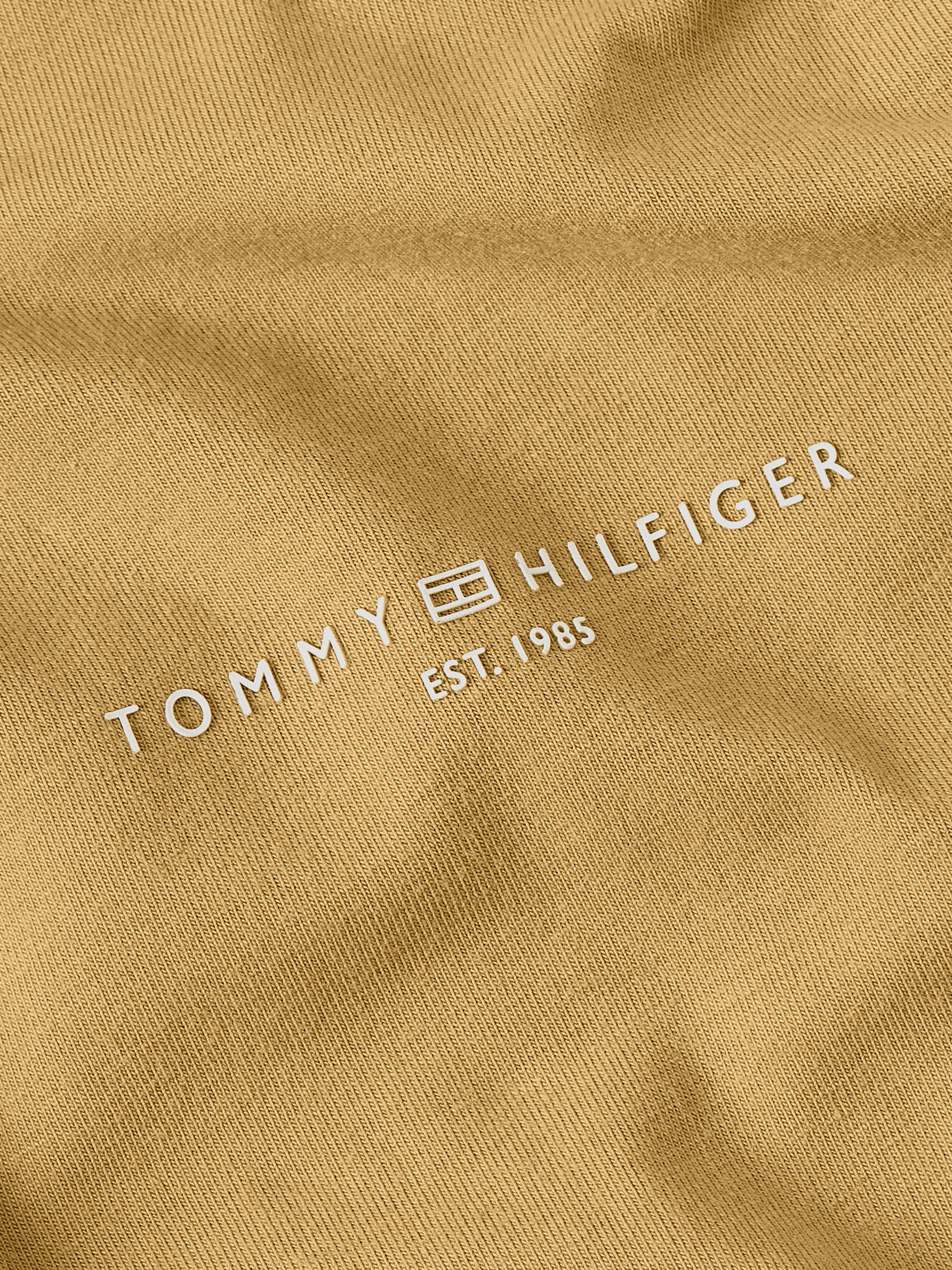 Tommy Hilfiger Rundhalsshirt »1985 REG MINI CORP LOGO C-NK SS«, mit Tommy Hilfiger Logoschriftzug und Bestickung