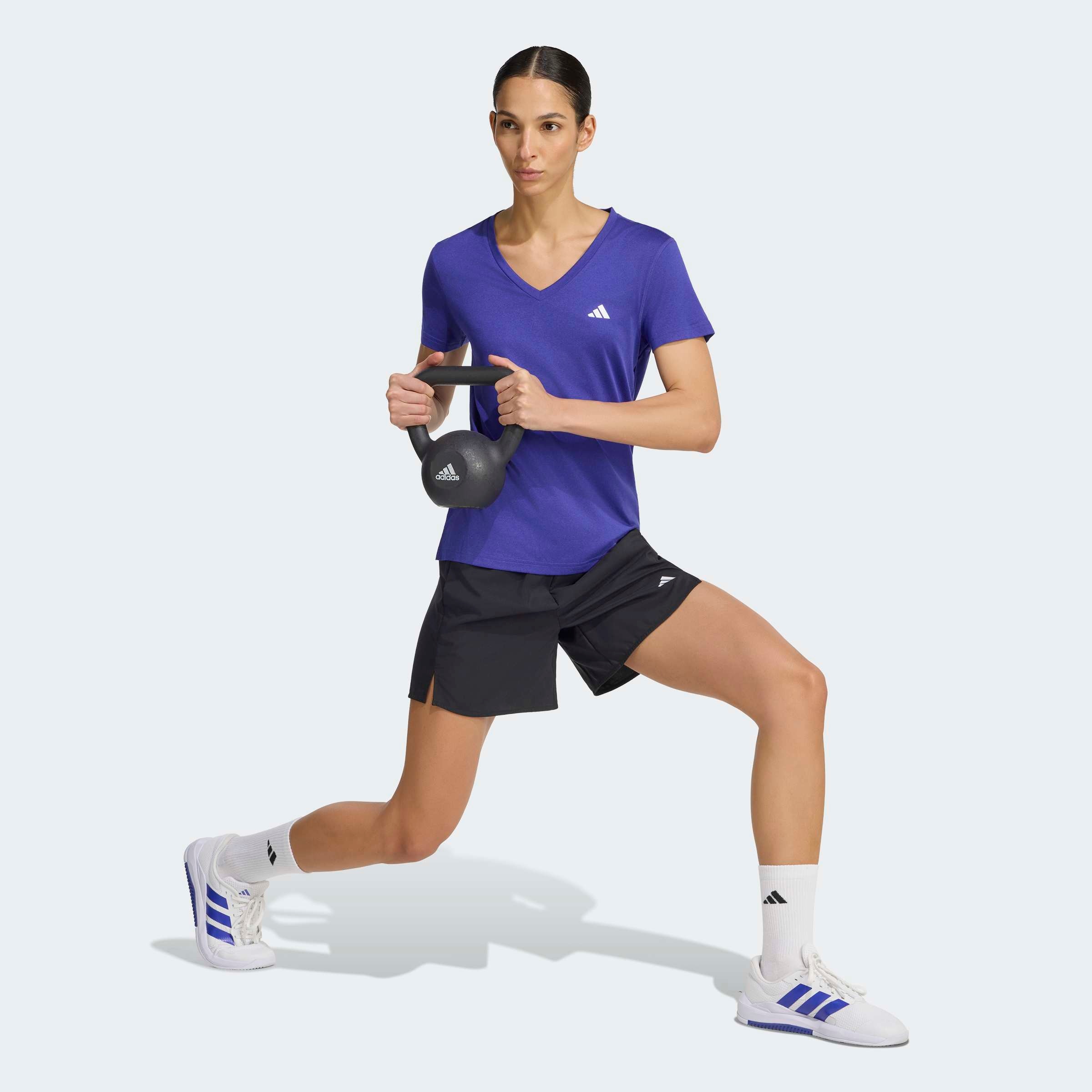 adidas Performance T-Shirt »ADIDAS WORKOUT ESSENTIALS MIT V-AUSSCHNITT« mit V-Ausschnitt, ohne Verschluss