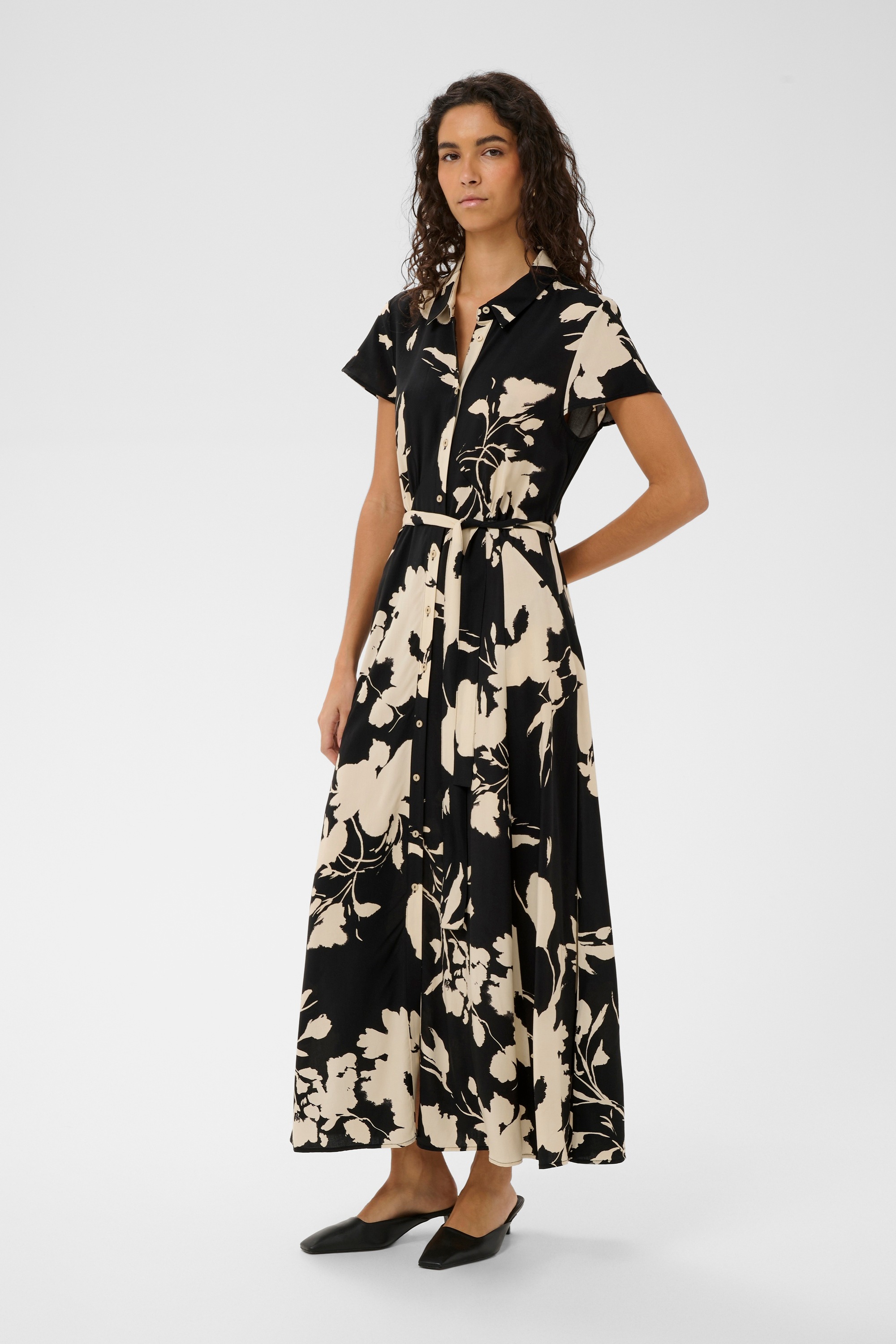 SOAKED IN LUXURY Midikleid »SOAKED IN LUXURY SLArjana Maxi Dress SS«