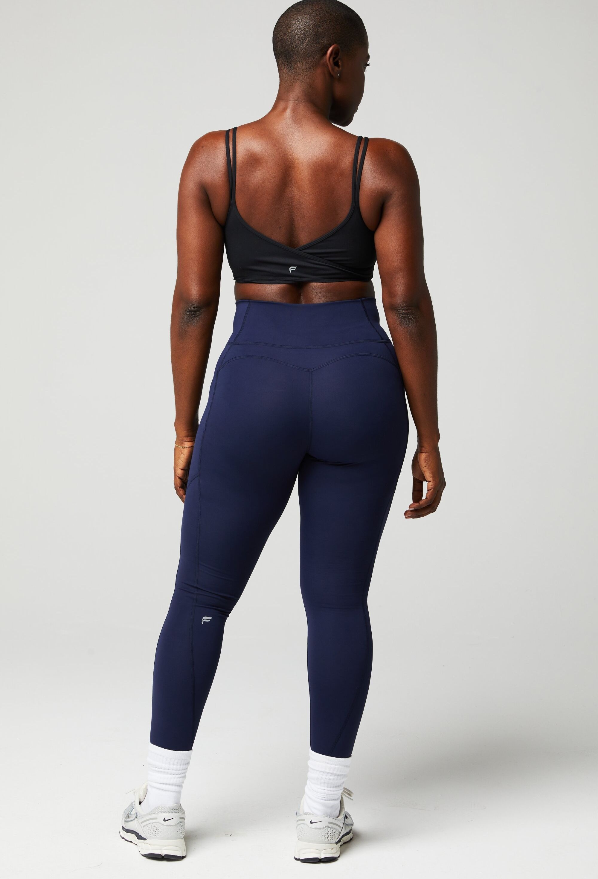 Fabletics Leggings »Fabletics Leggings Oasis PureLuxe High-Waisted«  aus blickdichtem Stoff und mit mittlerer Kompression