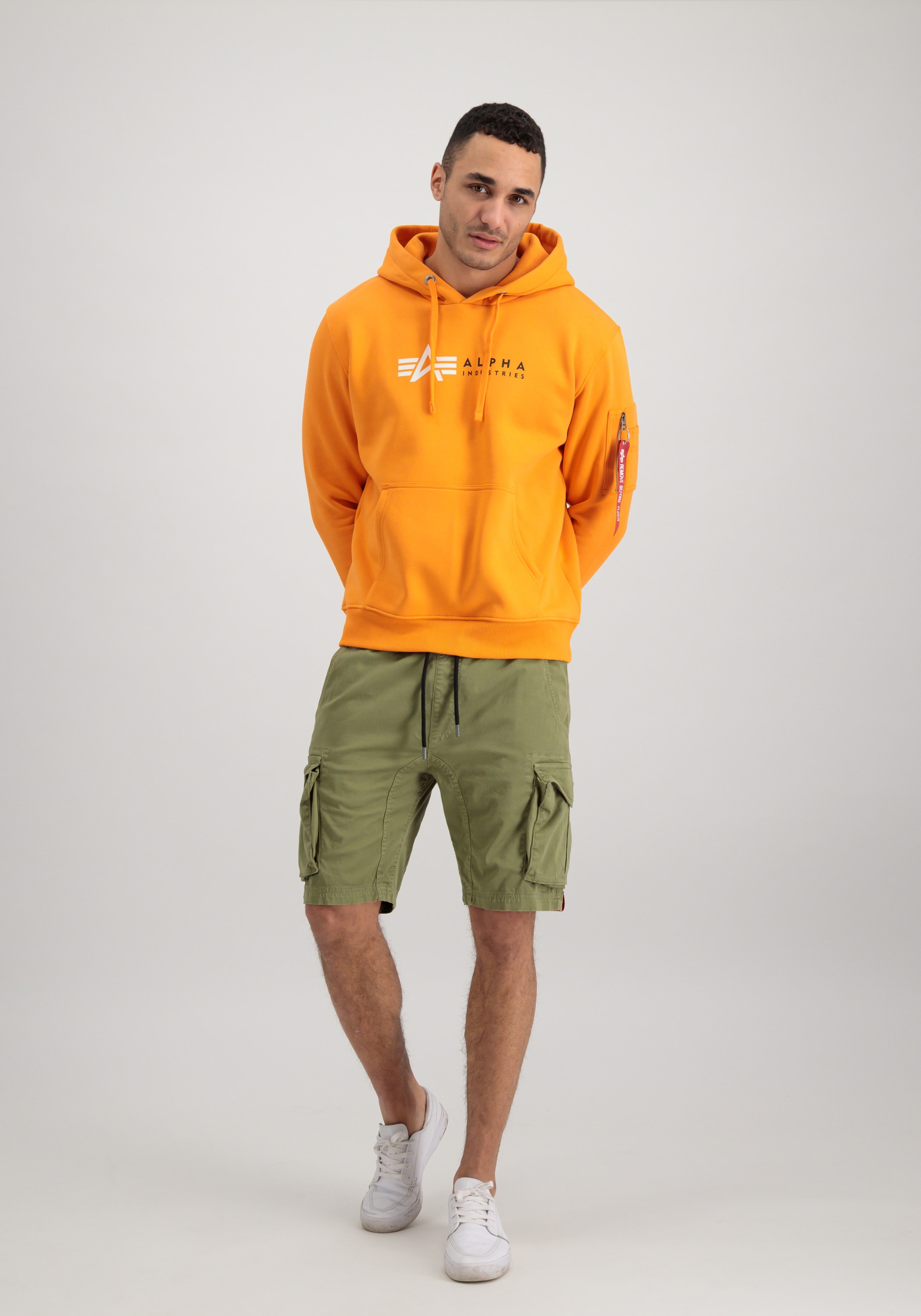 Alpha Industries Sweatshorts »Alpha Industries Men - Shorts Cotton Twill Jogger Short«