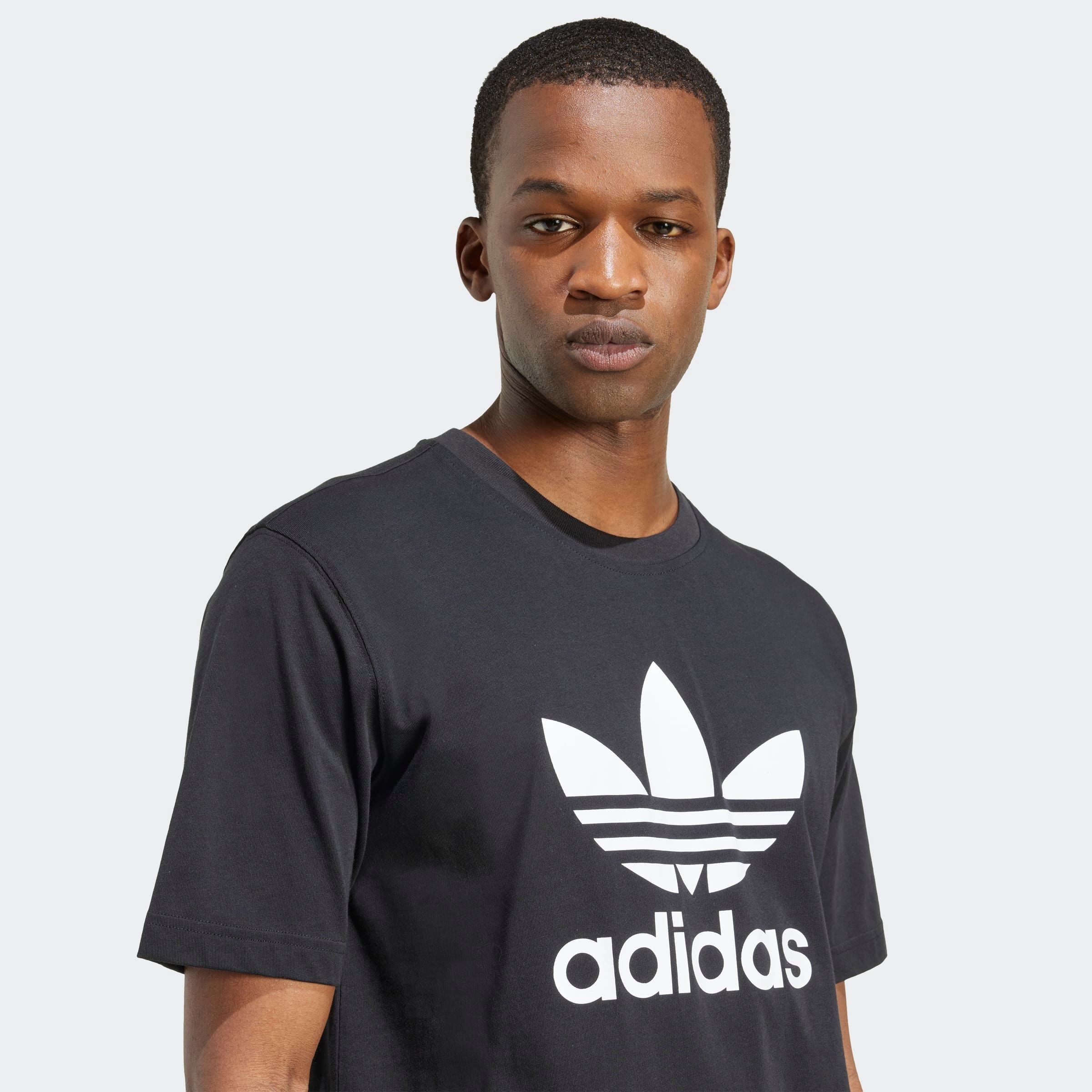 adidas Originals T-Shirt »TREFOIL T-SHIRT«, Basic Shirt mit großem Trefoil Logoprint