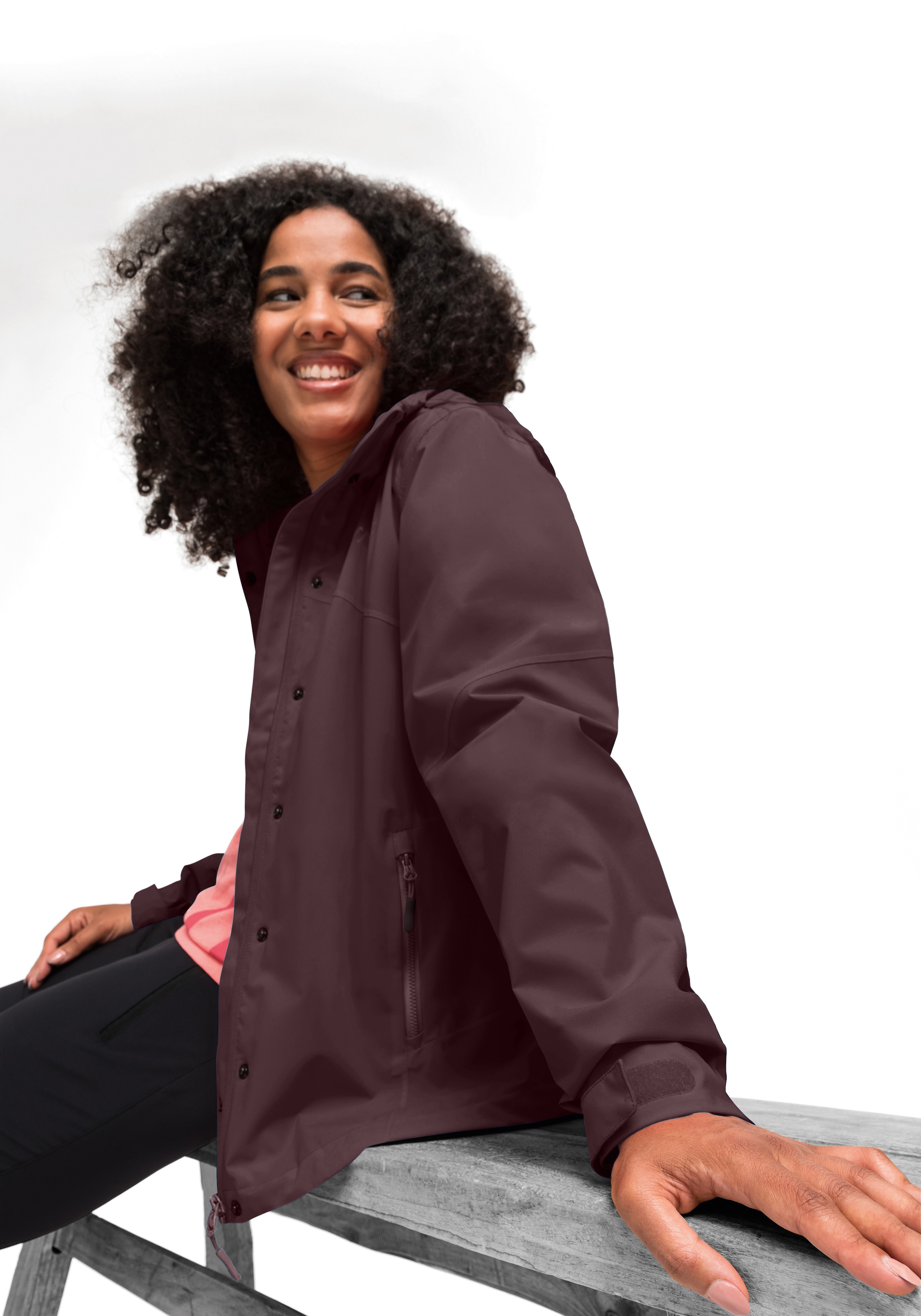 Maier Sports Regenjacke »Metor rec W« Damen Jacke mit Kapuze, Windjacke wasserdicht atmungsaktiv, Reg. Fit