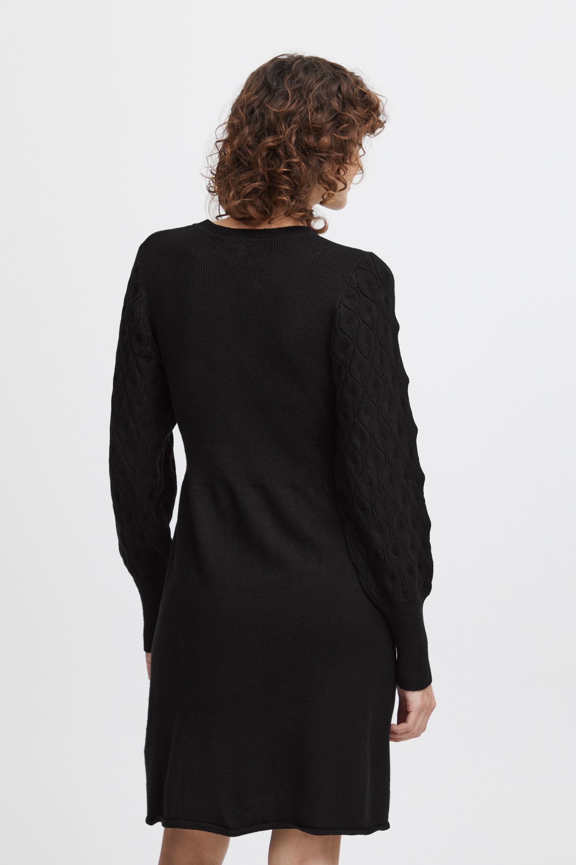 b.young Strickkleid »Strickkleid BYNONINA RIB DRESS 2 -«