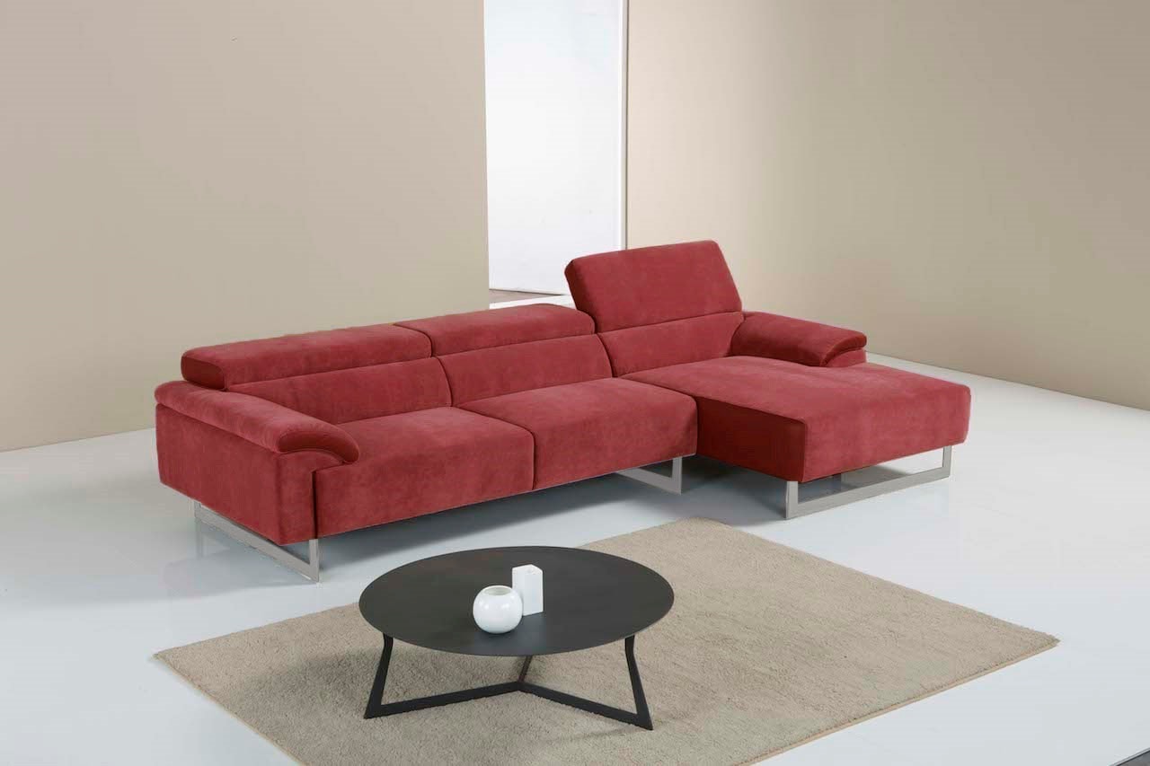 Egoitaliano Ecksofa »Malika, edel und bequem, Designsofa mit hochwertigen Bezügen, L-Form«, mit Recamiere, inkl. Kopfteilverstellung und chromfarbenen Metallfüßen